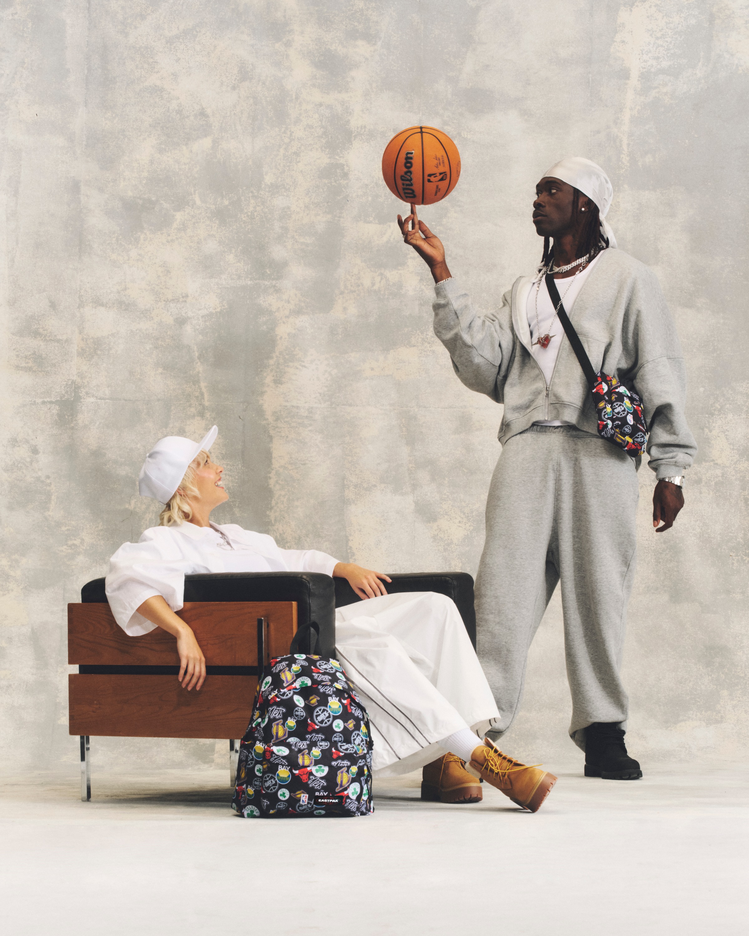 Eastpak Schultertasche »ARCADE MINI BAG« Mini Bag, Messenger Bag, Basketball NBA
