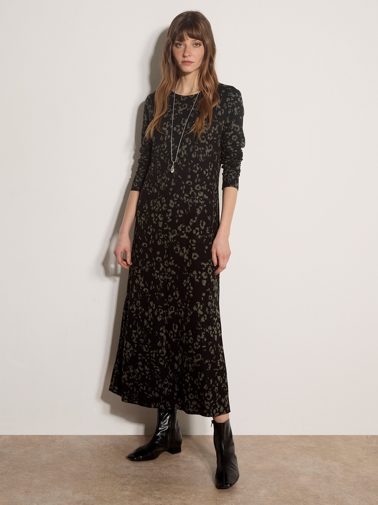 Apricot Strickkleid "Langes Jerseykleid" mit Leopardenmuster