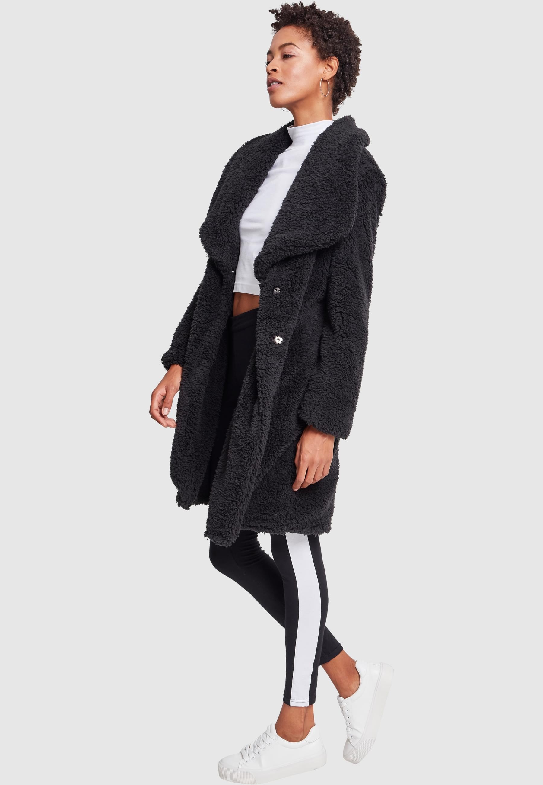 URBAN CLASSICS Parka »Urban Classics Damen Ladies Soft Sherpa Coat«, (1 St.), ohne Kapuze