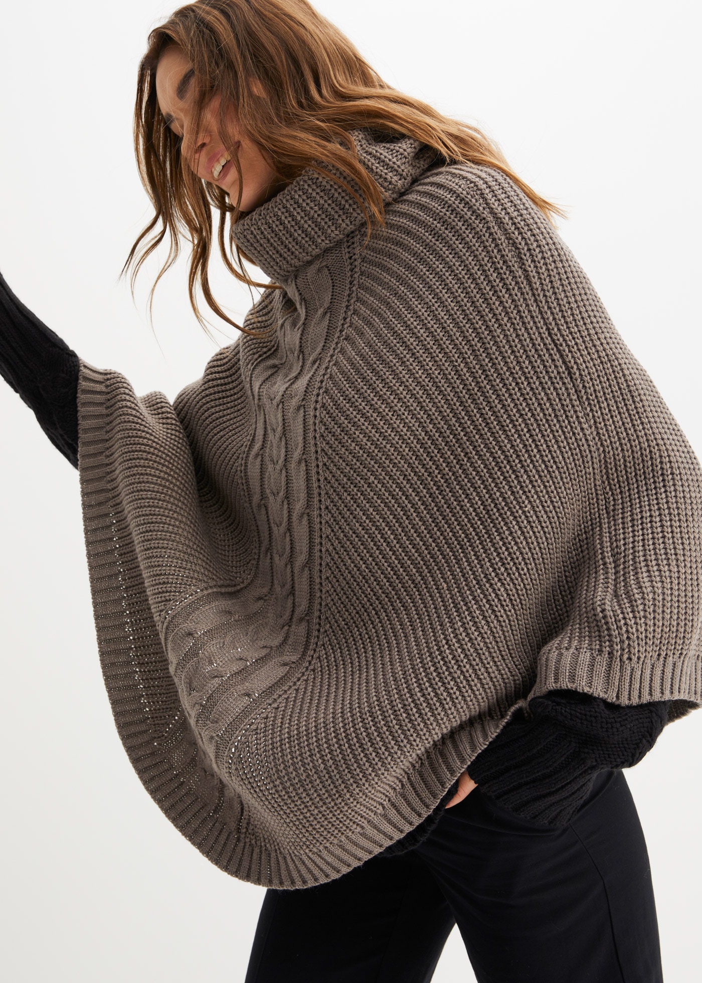 bonprix Strickponcho aus Polyacryl und Polyester, mit Zopfmuster, lässige P günstig online kaufen