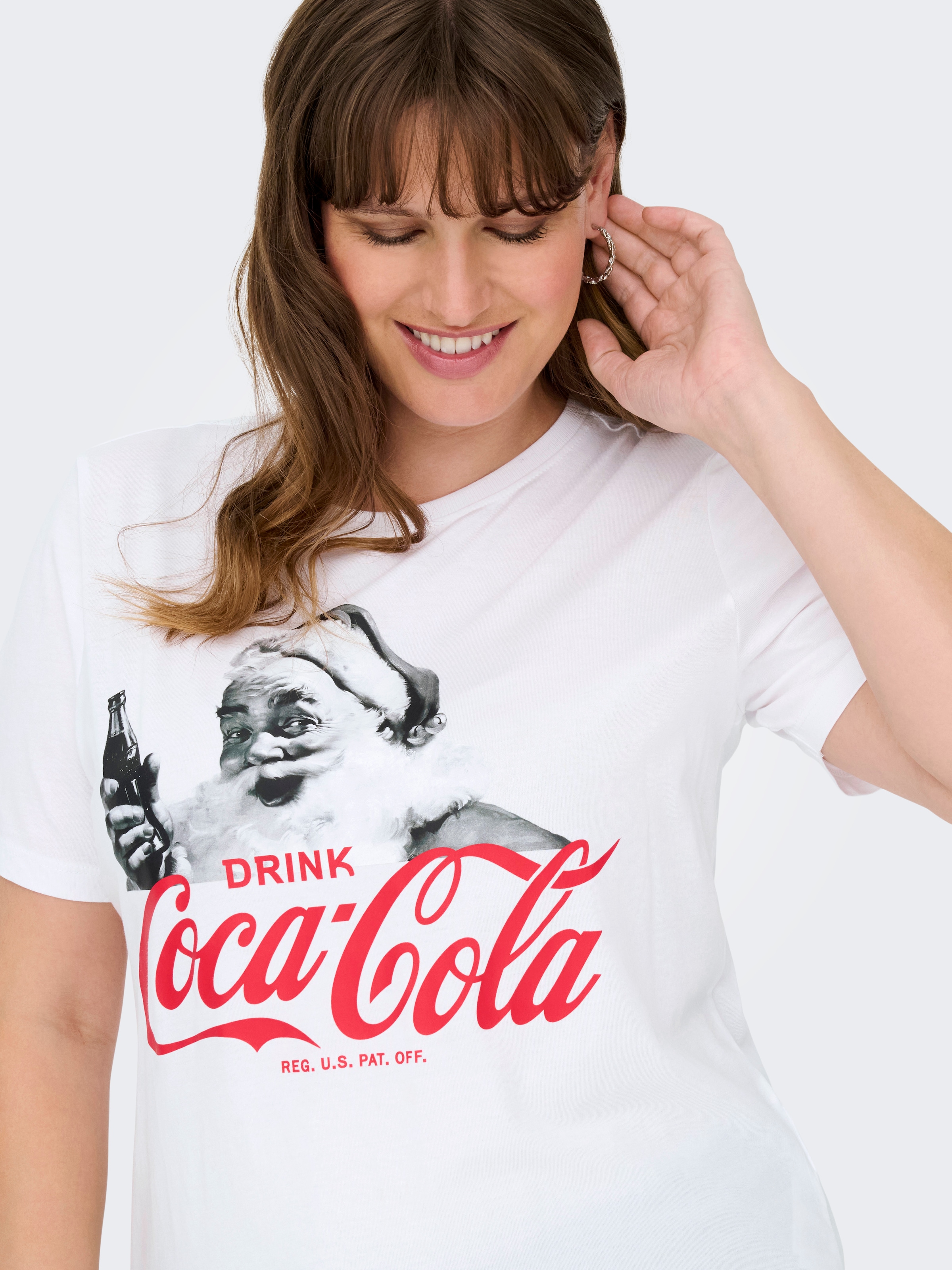 ONLY CARMAKOMA Kurzarmshirt »CARCOCA COLA XMAS LIFE S/S TOP JRS«