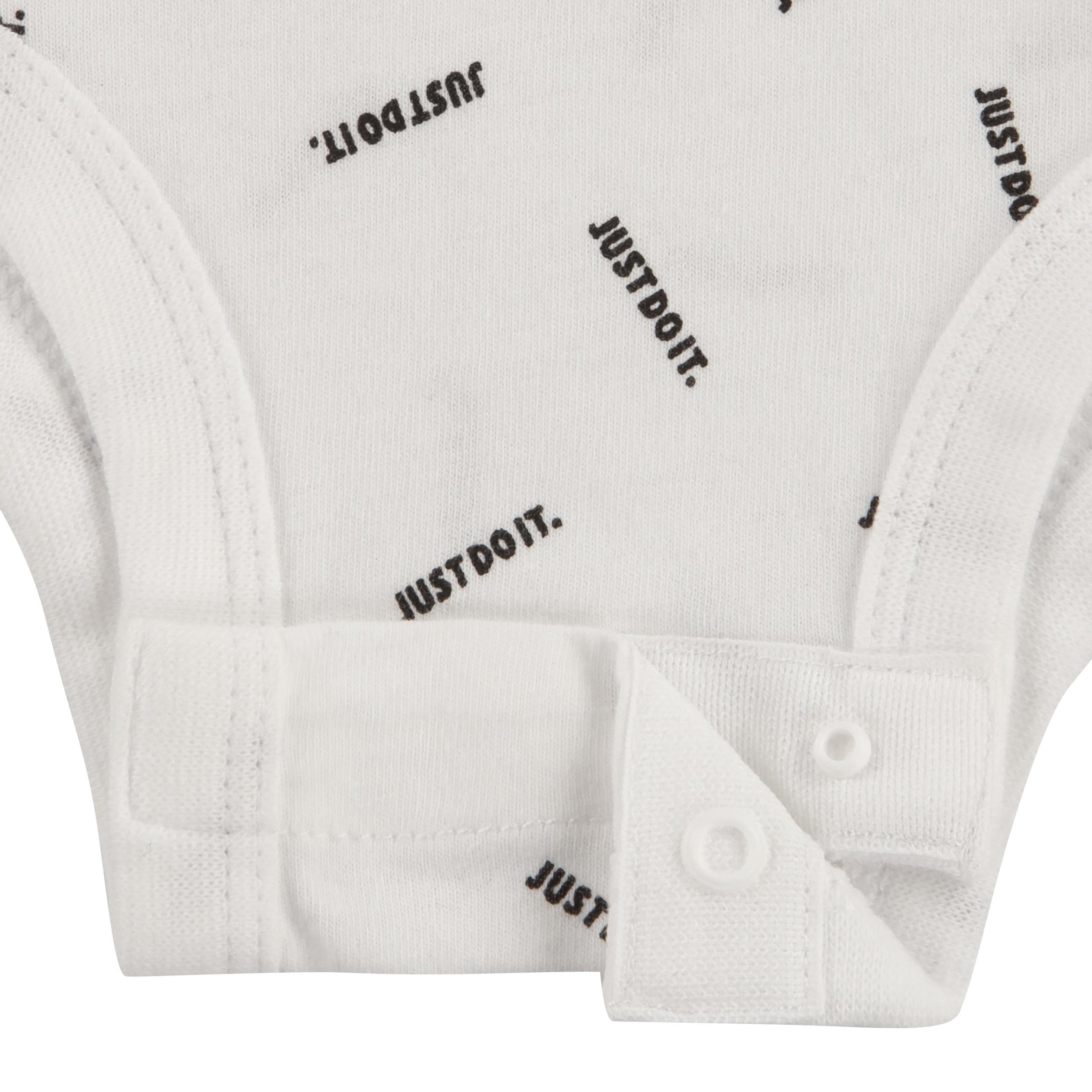 Nike Sportswear Erstausstattungspaket »JDI TOSS 3PC FZ PANT SET«, für Babys