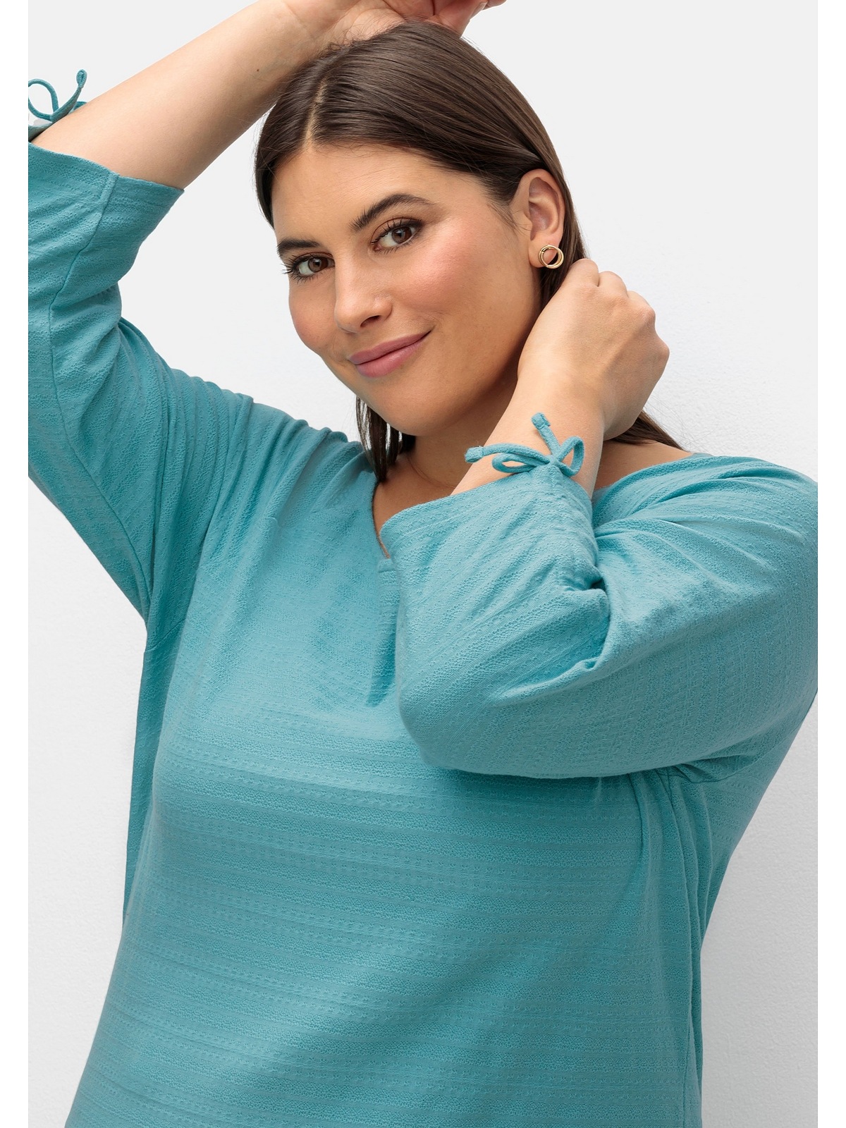 | »Große BAUR Sheego tailliert Größen«, raffbaren Raglanärmeln, mit kaufen für leicht 3/4-Arm-Shirt