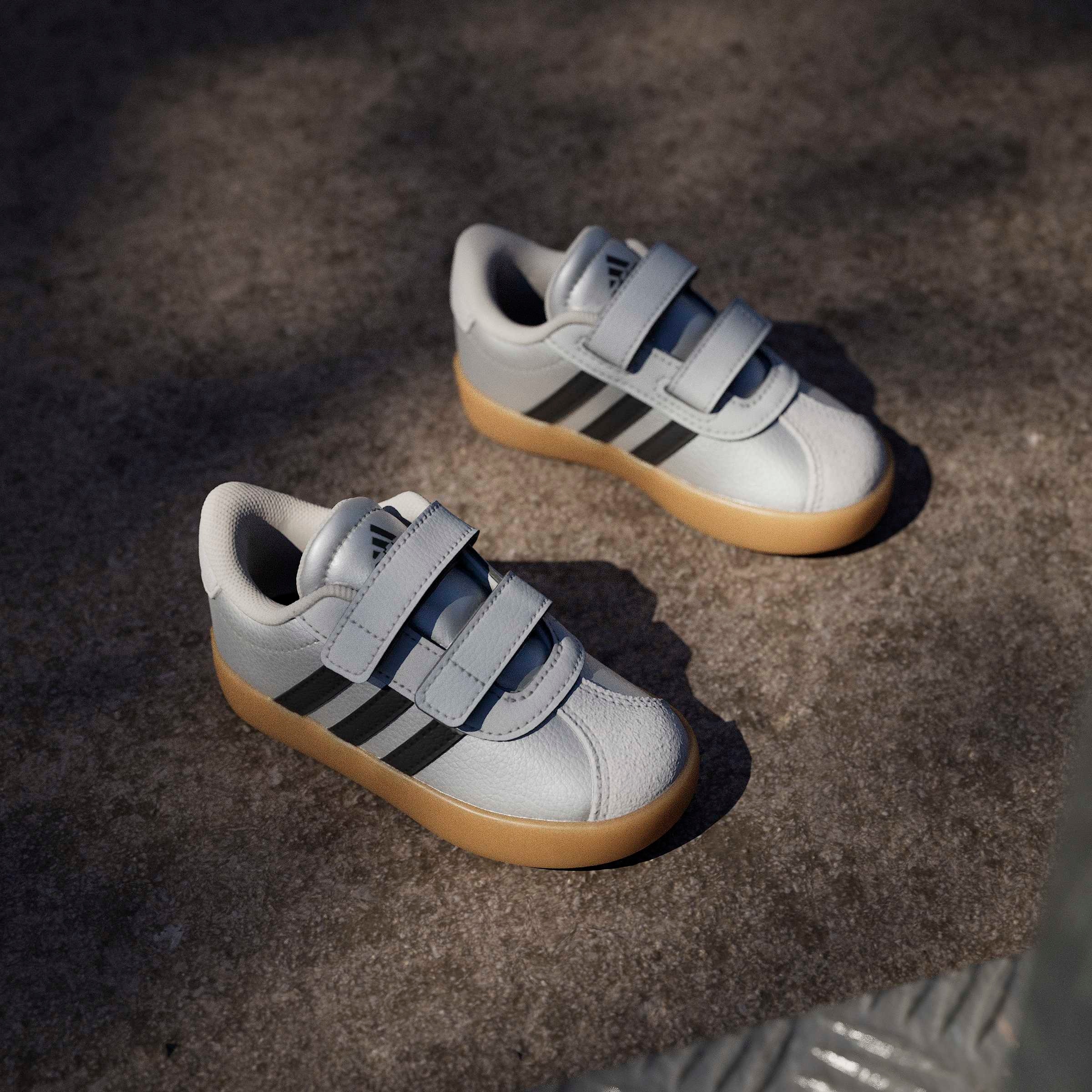 adidas Sportswear Klettschuh »VL COURT 3.0 KIDS«  inspiriert vom Design des adidas samba, für Kinder
