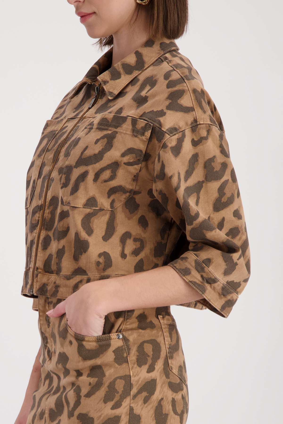 Monari Kurzjacke »Leodruck allover« ohne Kapuze Regular fit mit Leo-Print