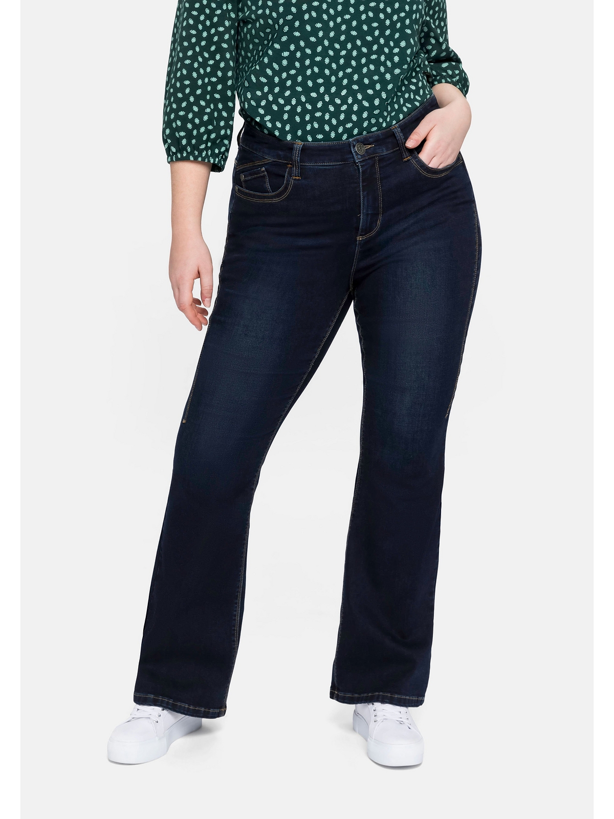 Bootcut-Jeans »Große Größen«, in cleaner Waschung