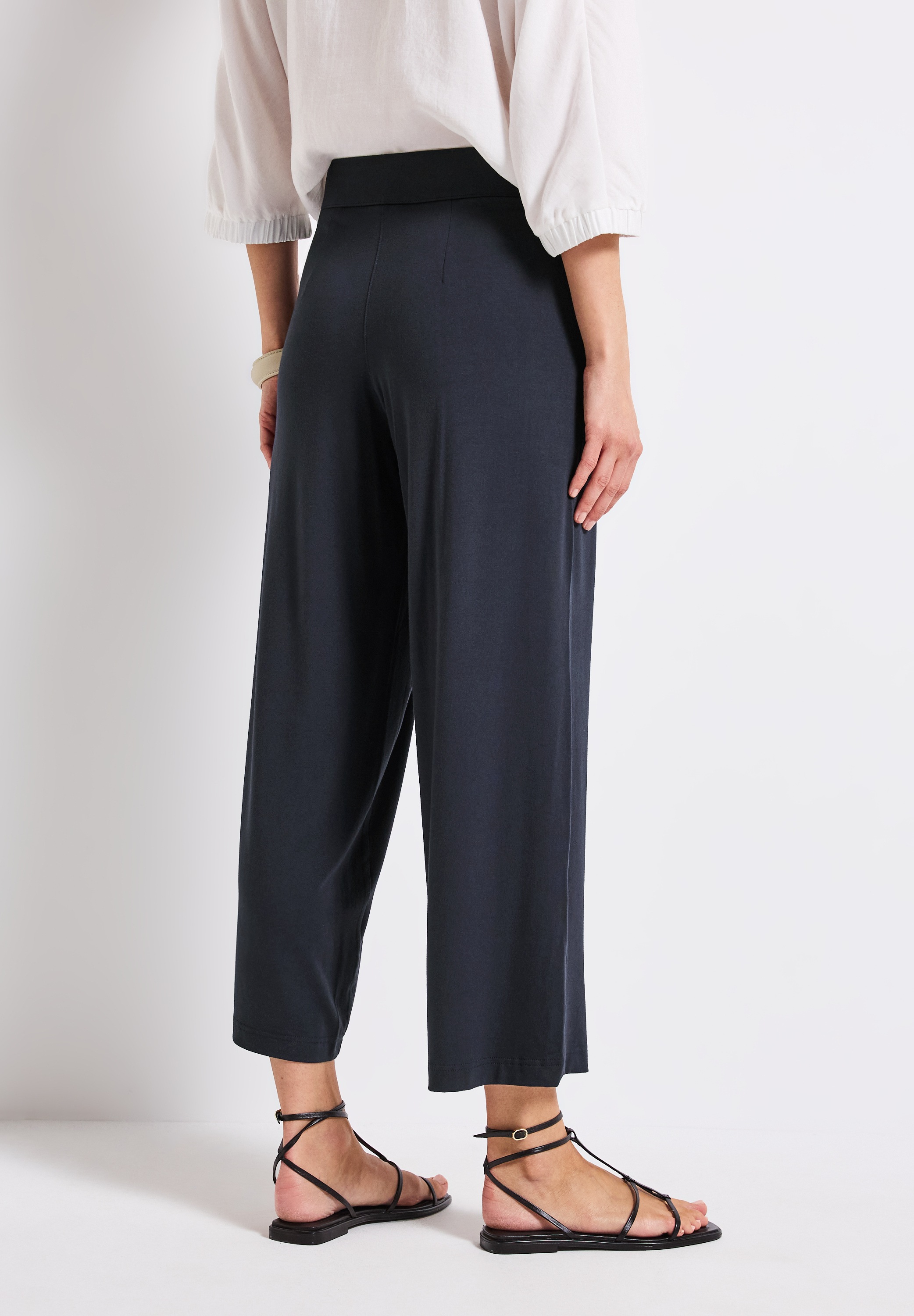 STREET ONE Stoffhose "Style EMEE", 7/8-Länge und seitliche Taschen günstig online kaufen