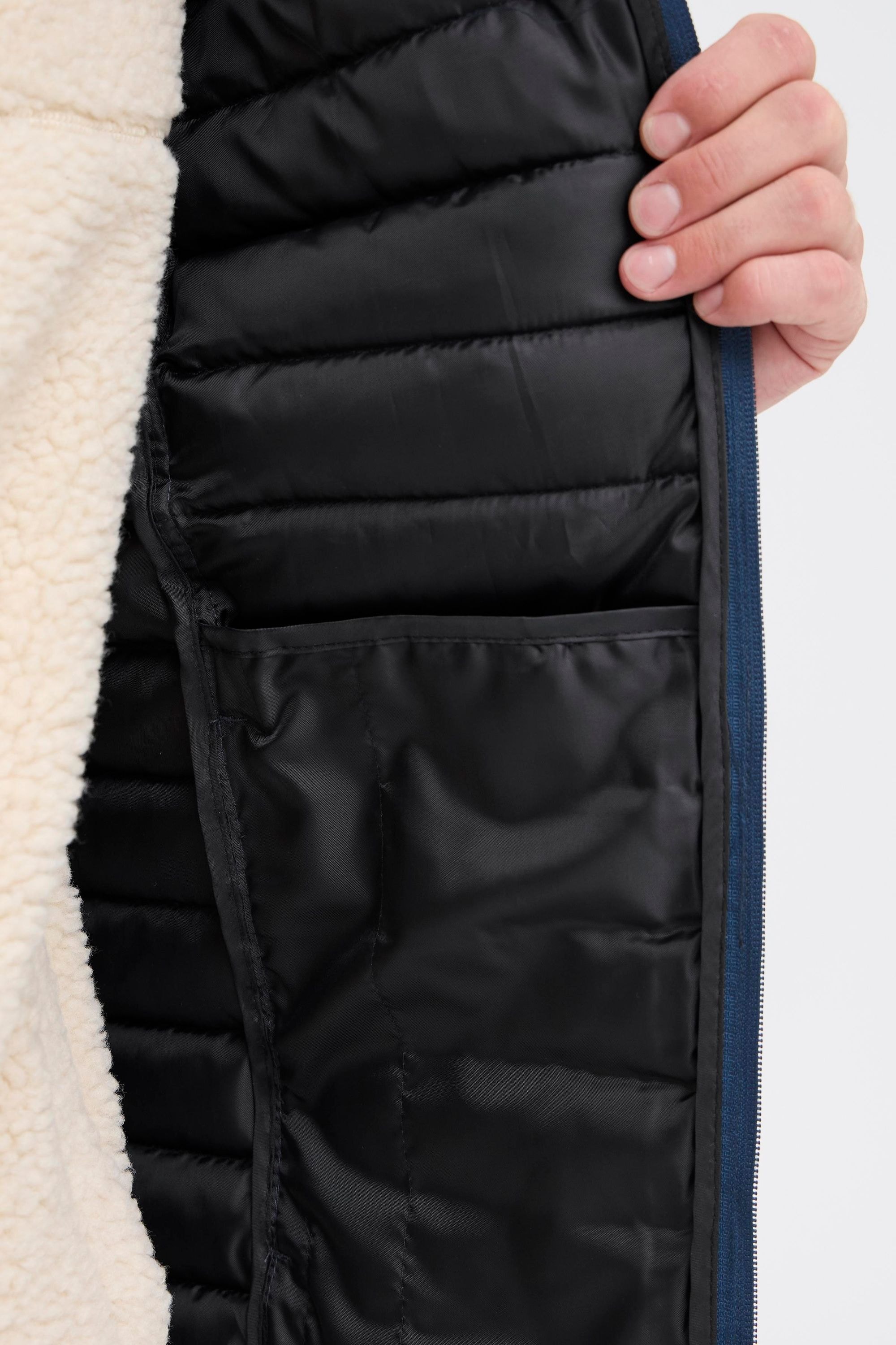 Blend Steppweste »BHMRomic« Stilvolle Basic Steppweste mit Taschen