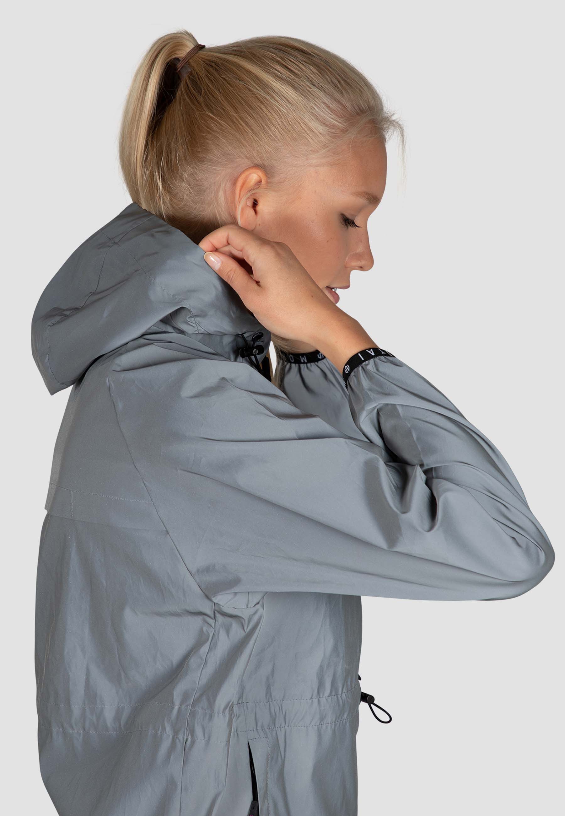 MOROTAI Windbreaker »MOROTAI Damen Morotai Reflective Windbreaker« 1 Stk. tlg. mit Kapuze