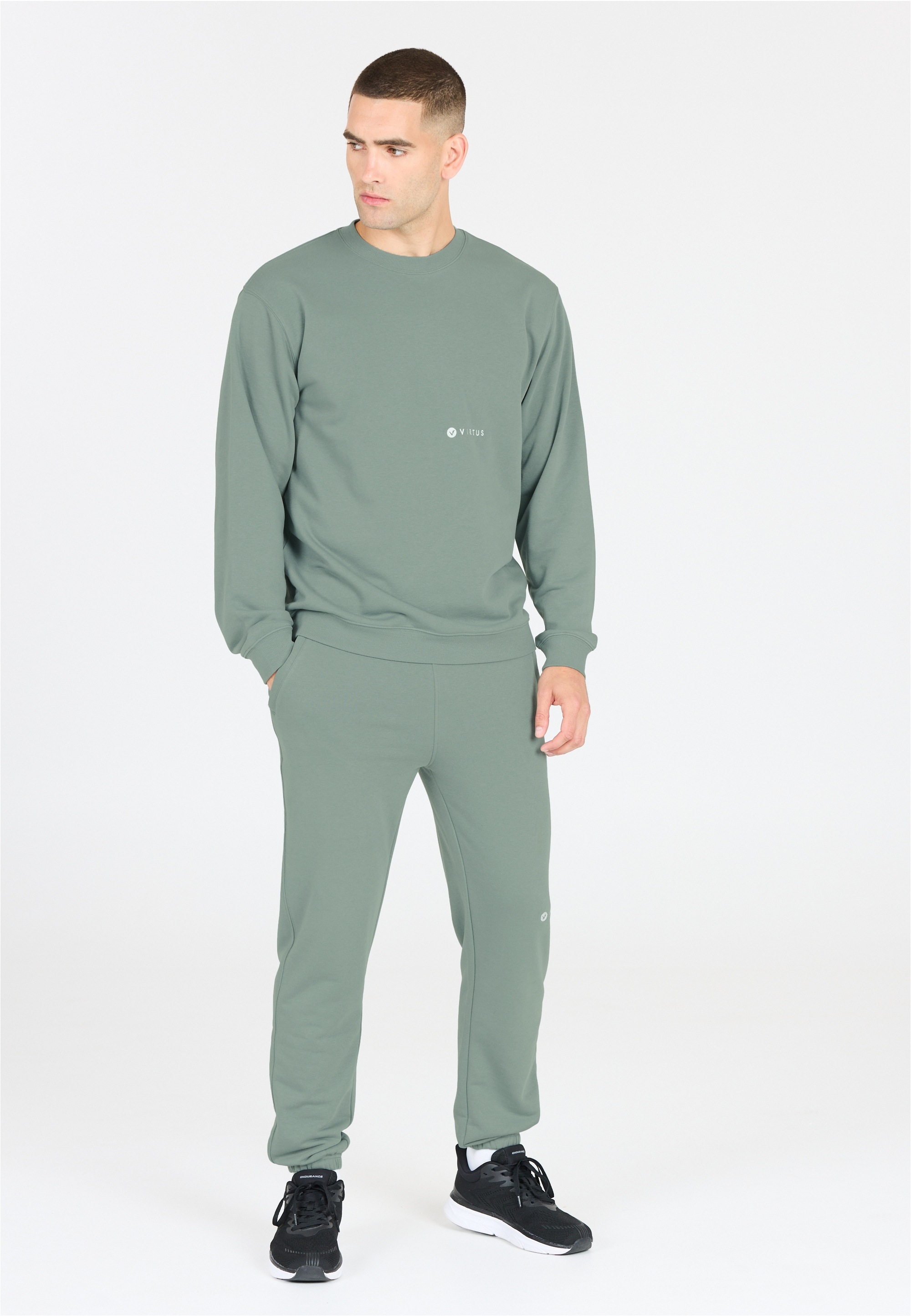 Virtus Sweatshirt "Kayden", aus superweichem, atmungsaktivem Material günstig online kaufen