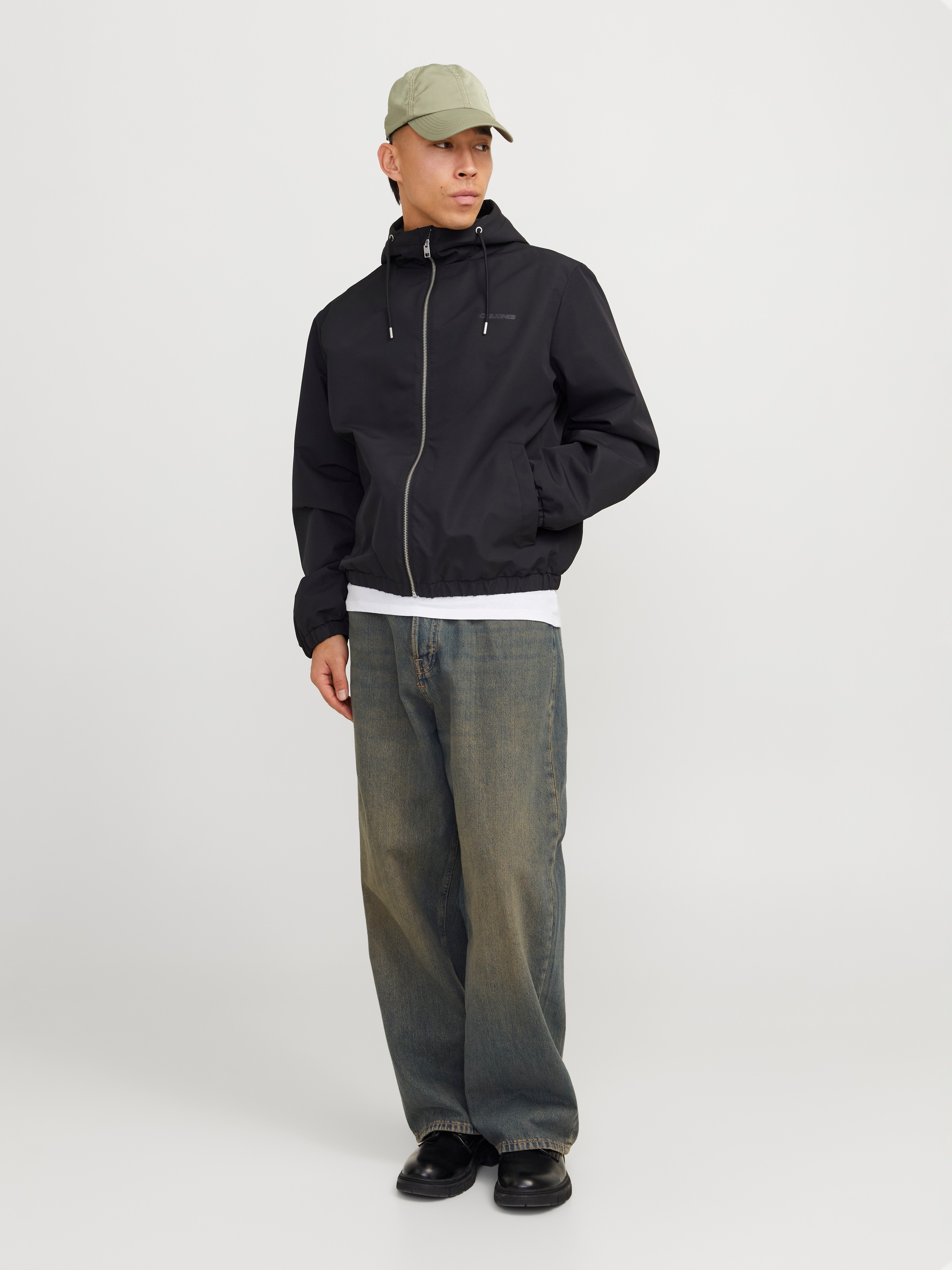 Jack & Jones Blouson »JJELEGACY LIGHT JACKET HOOD NOOS«, mit Kapuze, mit Logo Schriftzug