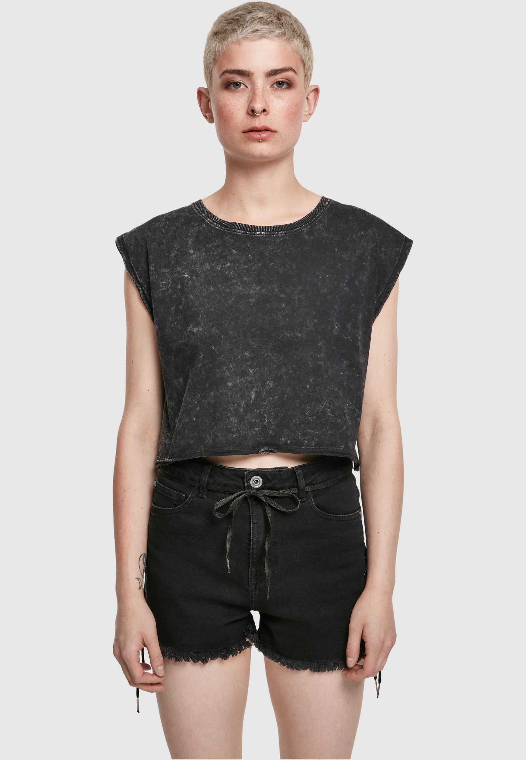 URBAN CLASSICS T-Shirt »Urban Classics Damen Ladies Short Acid Wash Tee«, (1 tlg.)
