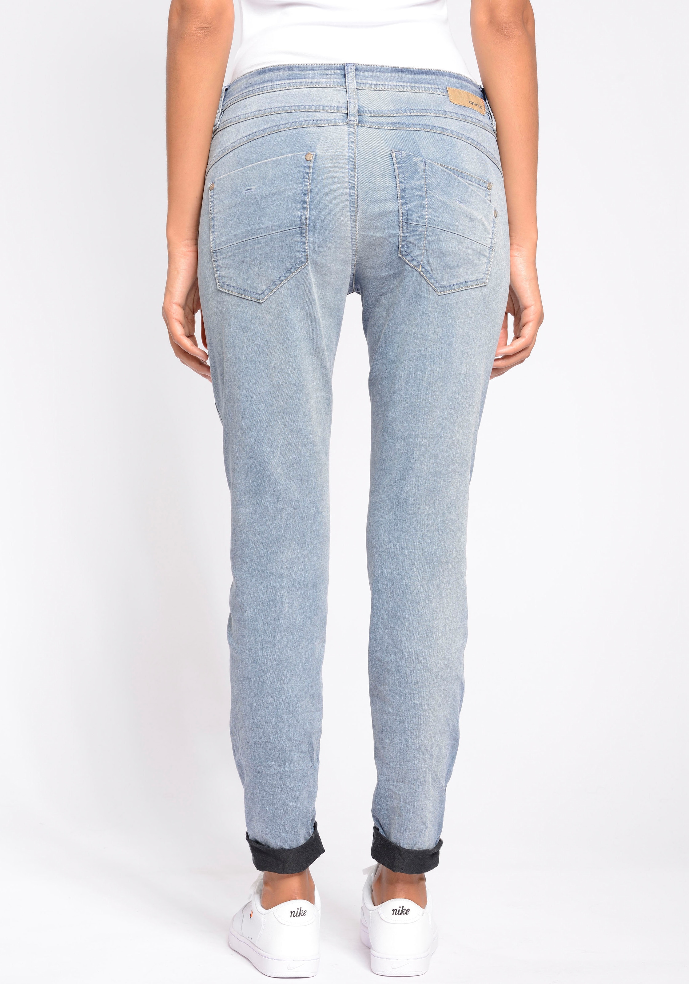 in | für Relax-fit-Jeans Waschung BAUR bestellen Used »94Amelie«, GANG cooler