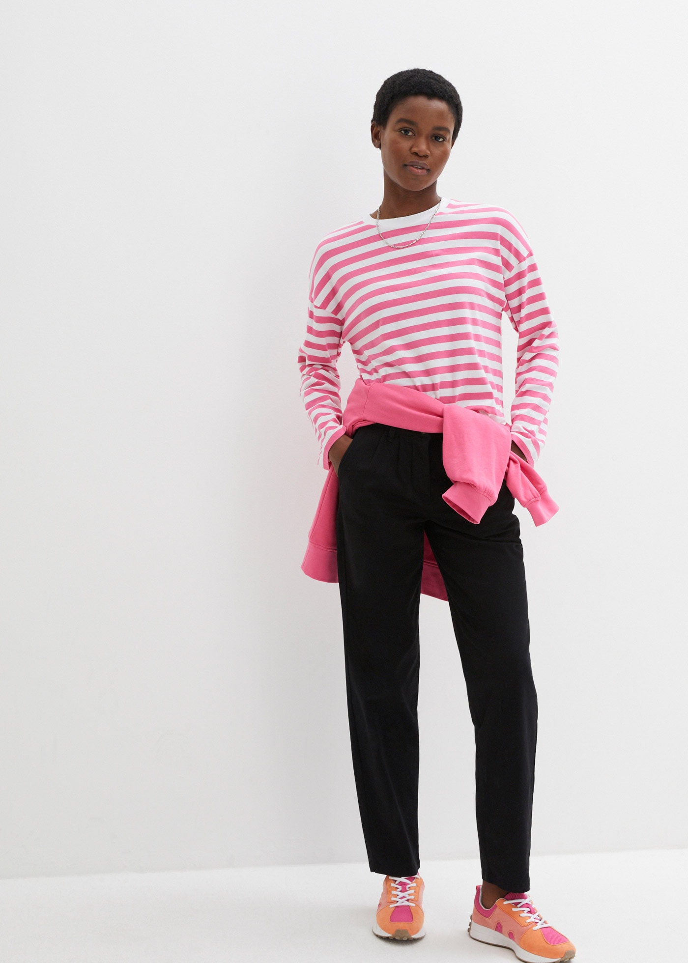 bonprix Sweatshirt , Oversize-Passform, aus reiner Baumwolle, elastische Bündchen
