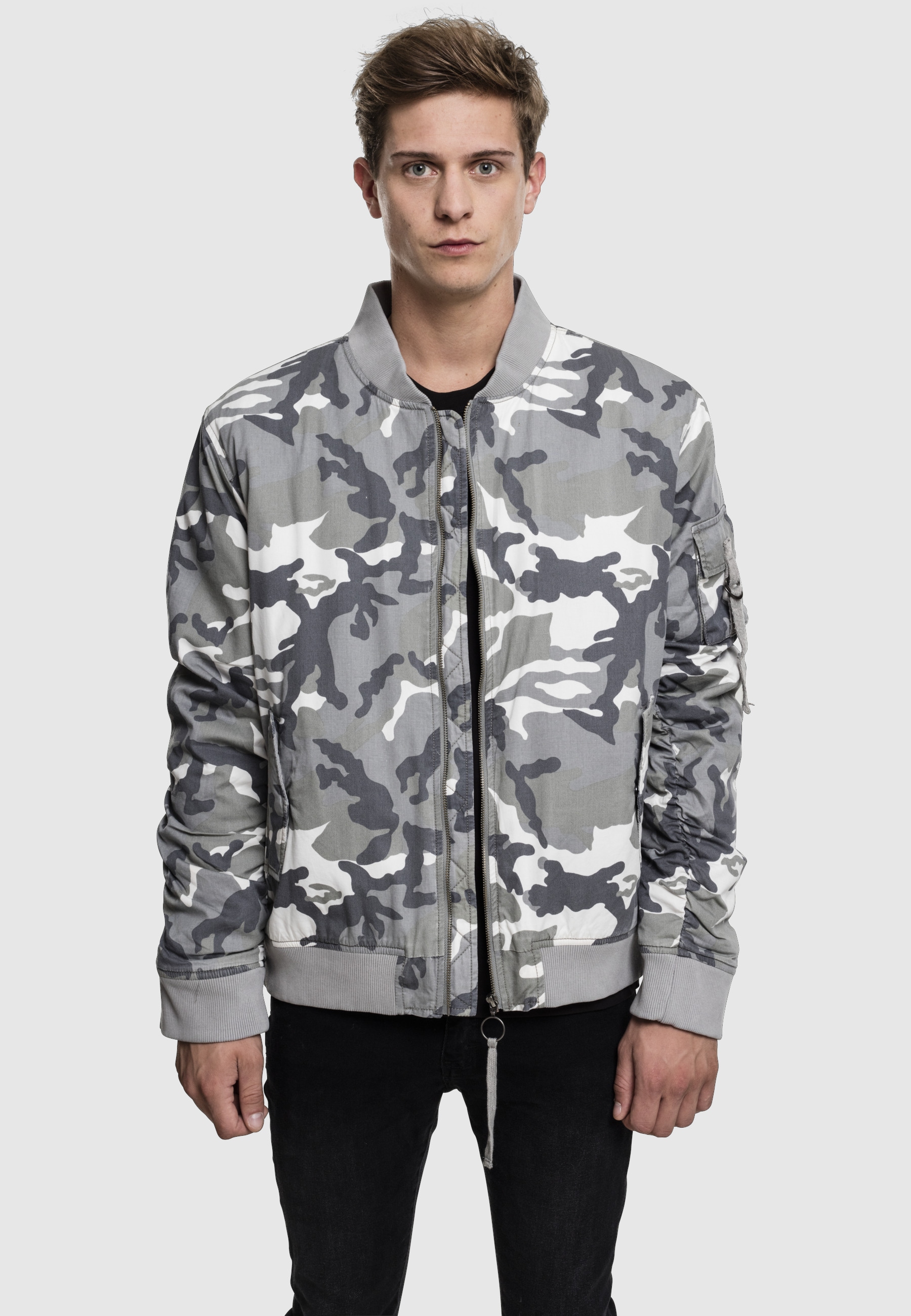 URBAN CLASSICS Bomberjacke »Urban Classics Herren Vintage Camo Cotton Bomber Jacket« 1 Stk. tlg. ohne Kapuze