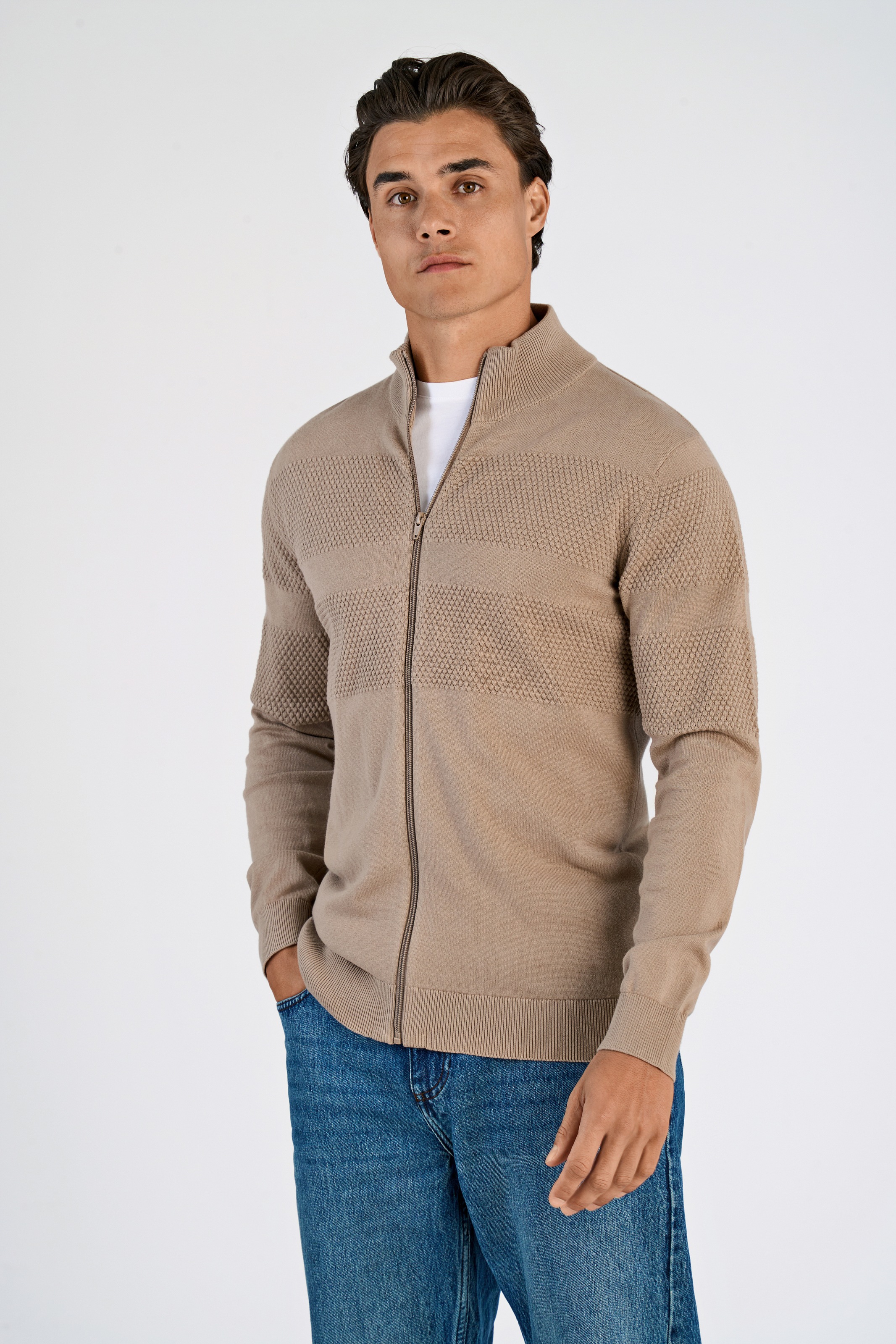 LINDBERGH Strickjacke mit Stehkragen und Reißverschluss günstig online kaufen