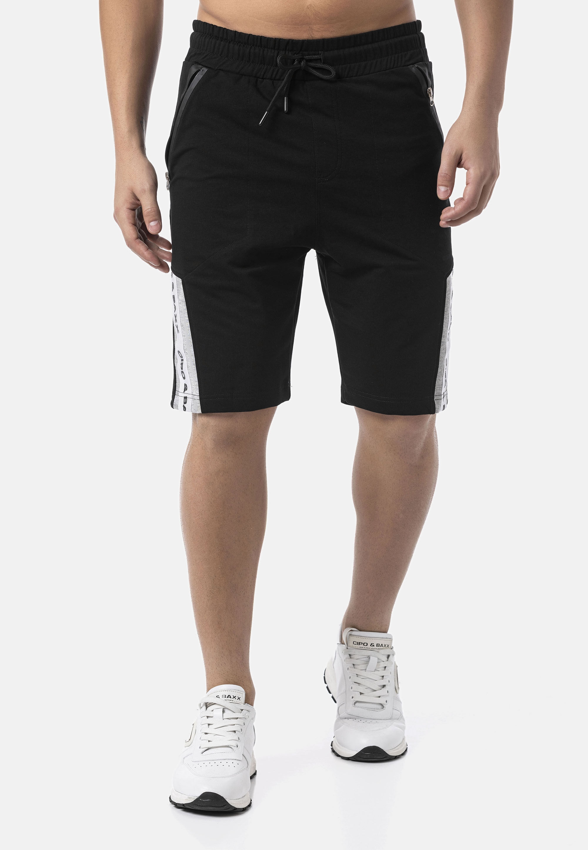 Cipo & Baxx Trainingshose »CK299«  aus hochwertigem Materialmix