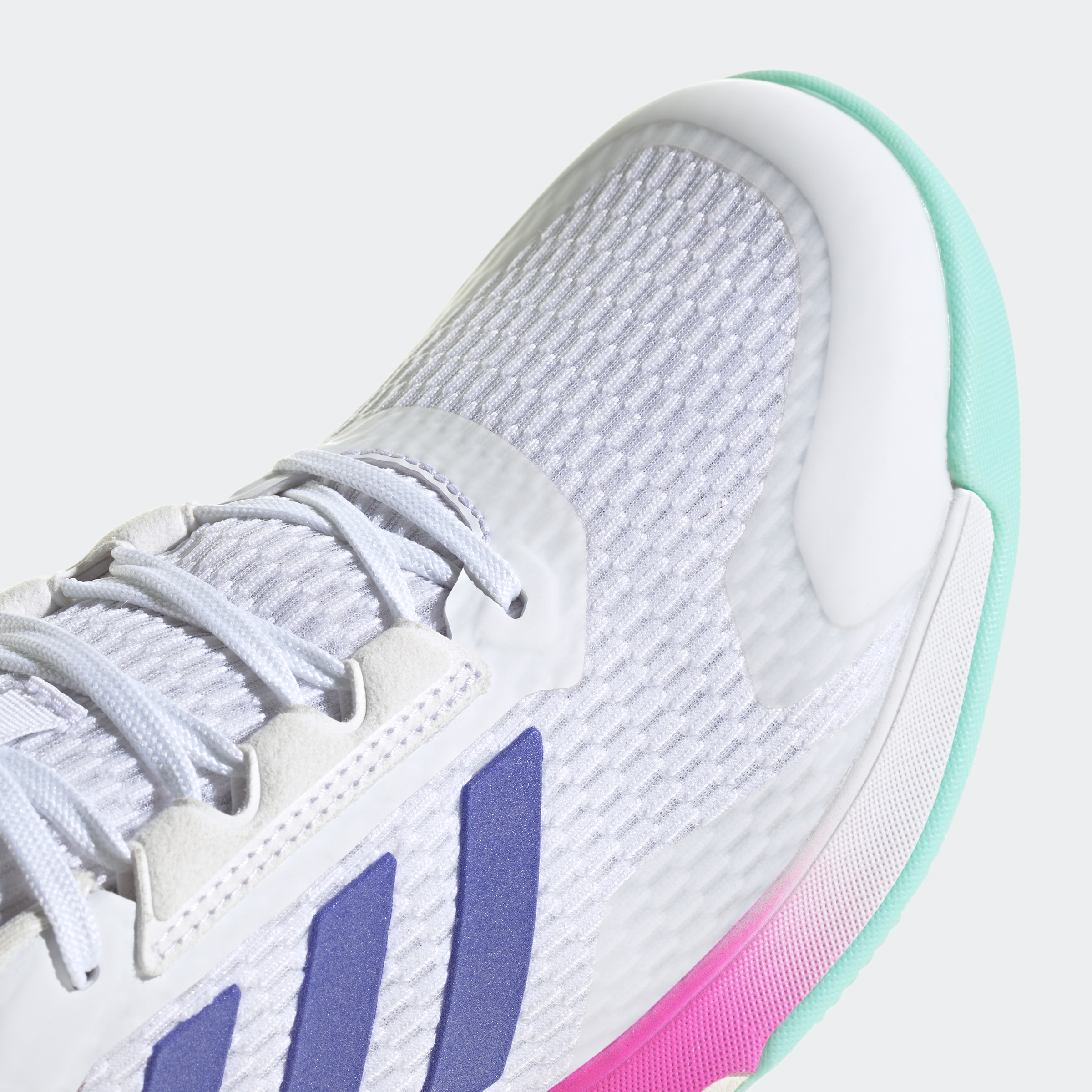 adidas Performance Indoorschuh »NOVAFLIGHT 2 INDOOR«, besonders geeignet für Volleyball und Basketball