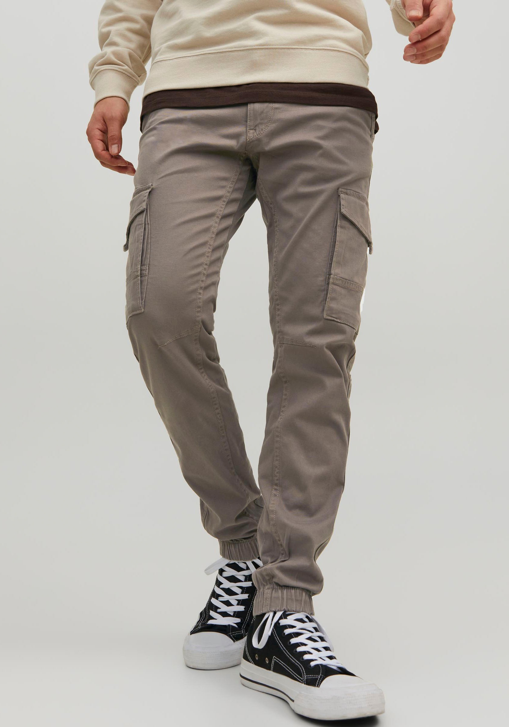 Jack & Jones "JPSTPAUL JJFLAKE CARGO NOOS" mit Beintaschen günstig online kaufen