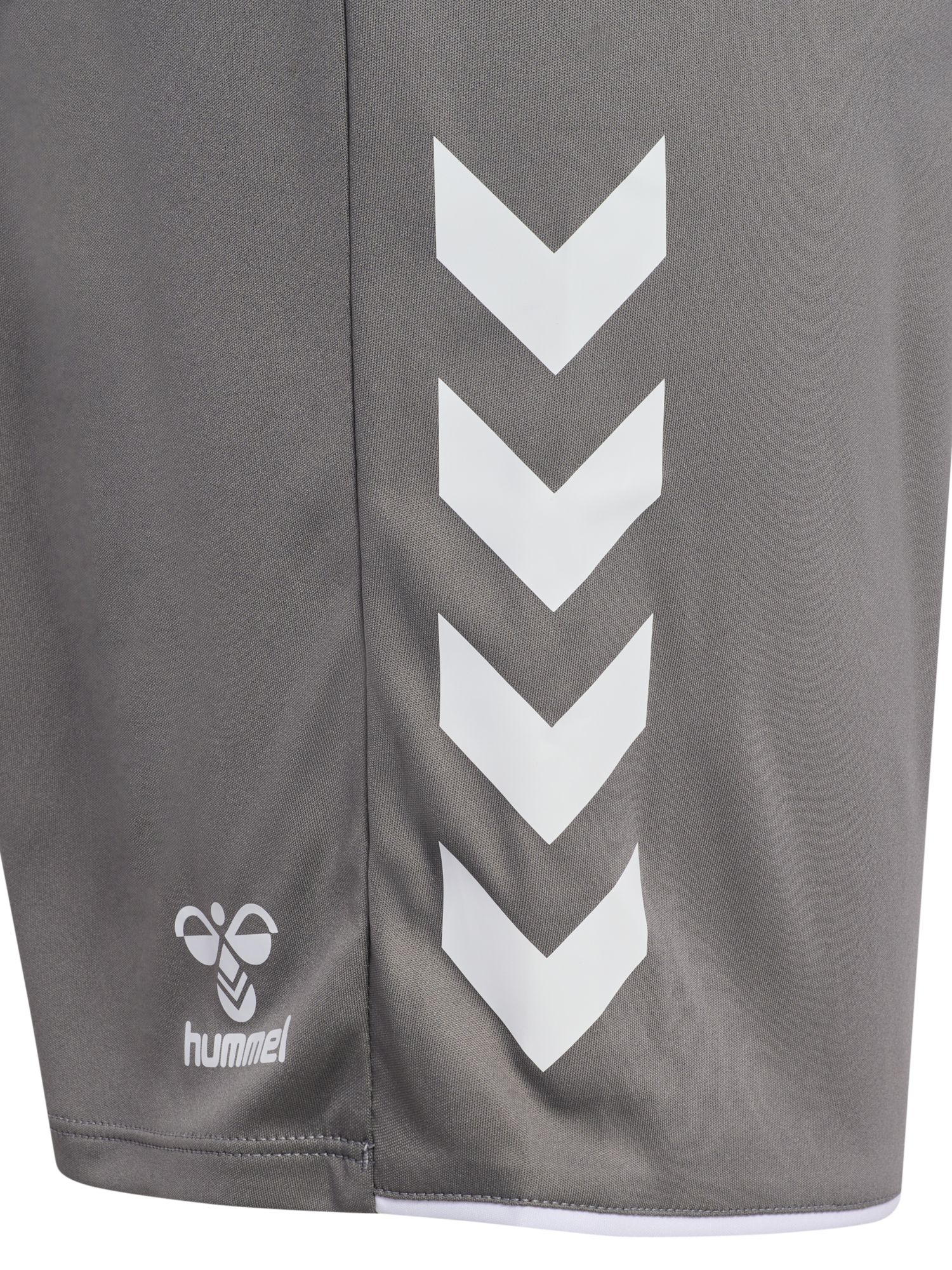 hummel Trainingsshorts »HMLCORE 2.0 SHORTS«  aus Interlock-Stoff, atmungsaktiv, schnelltrocknend