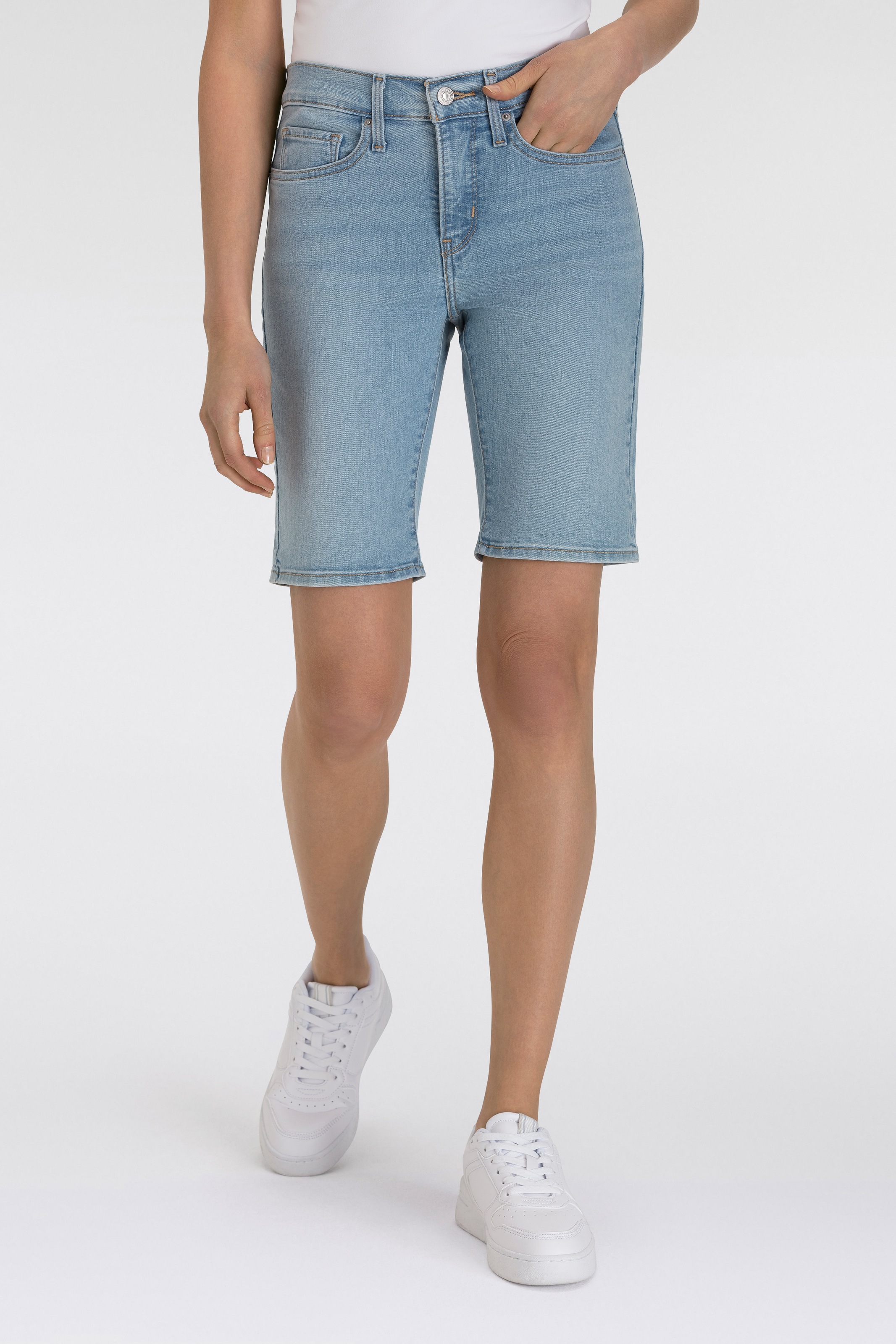 Levis Shorts "SHAPING BERMUDA", Sommerhose im Five-Pocket Style günstig online kaufen