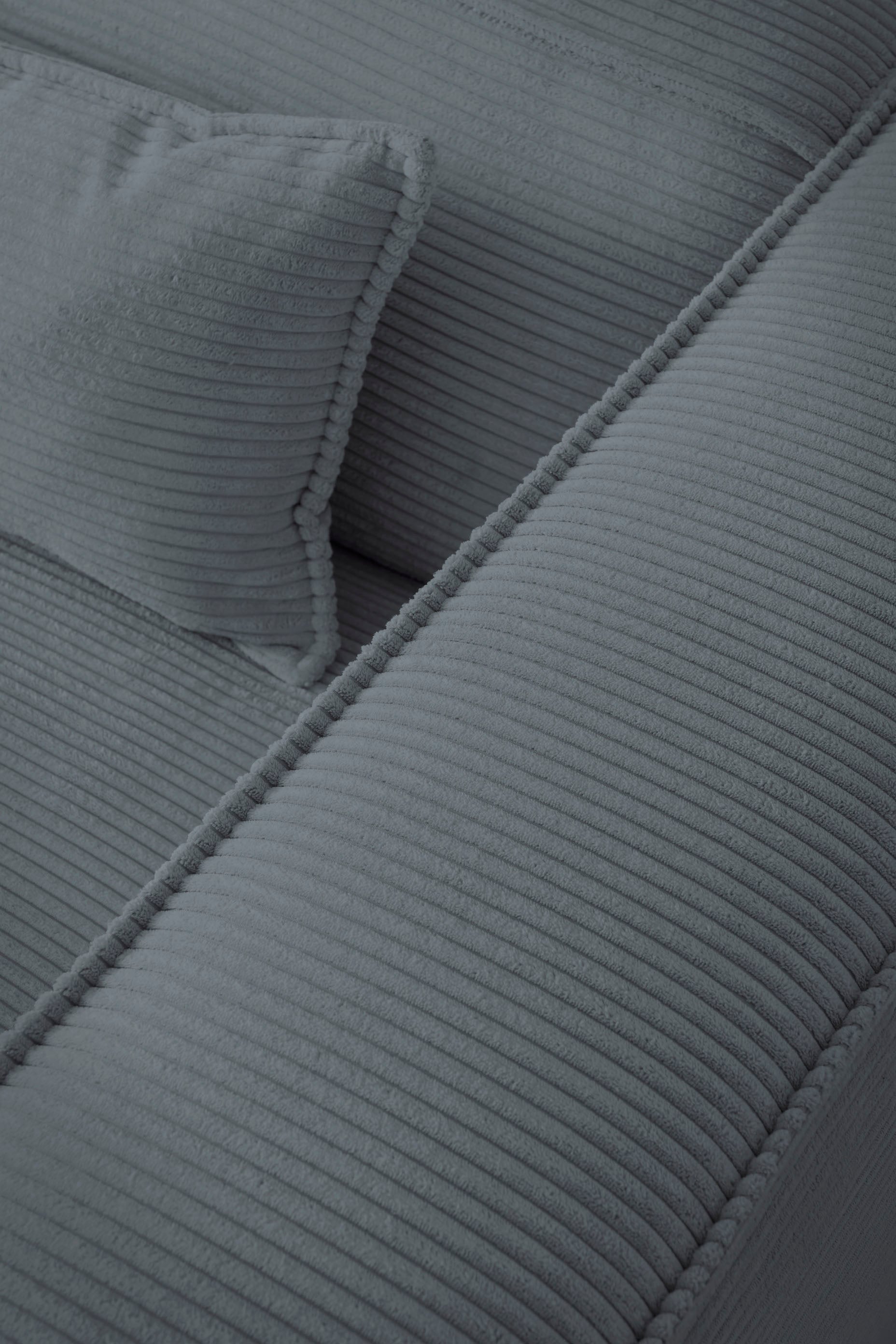 LeGer Home by Lena Gercke Ecksofa »PIARA XXL, Big-Sofa in Cord oder Leinenoptik, L-Form, mit Kedernaht«, wahlweise Ottomane rechts/links, schwarze Füße, extra tiefe Sitzfläche