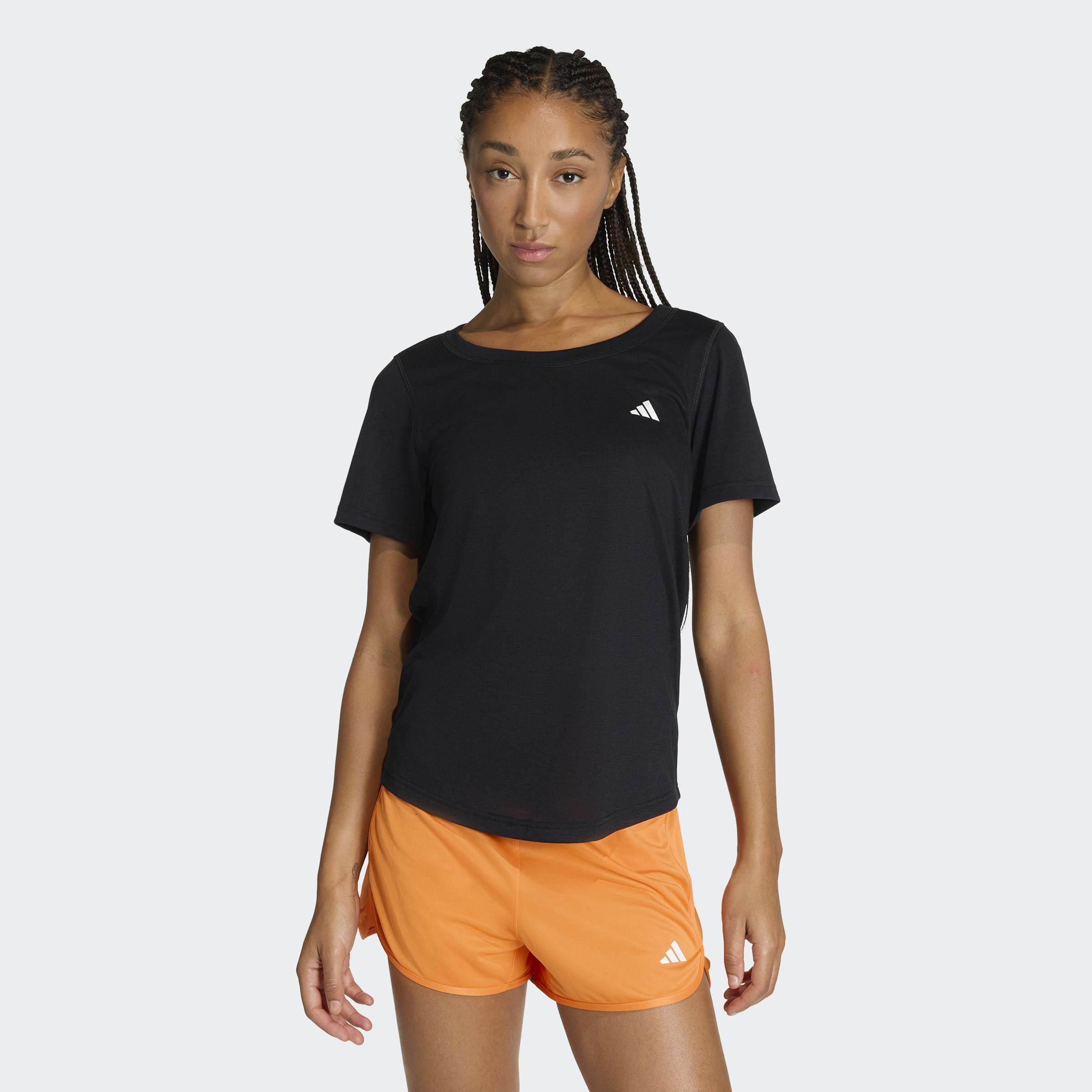 adidas Performance T-Shirt "WORKOUT ESSENTIALS MIT TIEFEM AUSSCHNITT" für sportliche Looks im Alltag und beim Training, ohne Verschluss