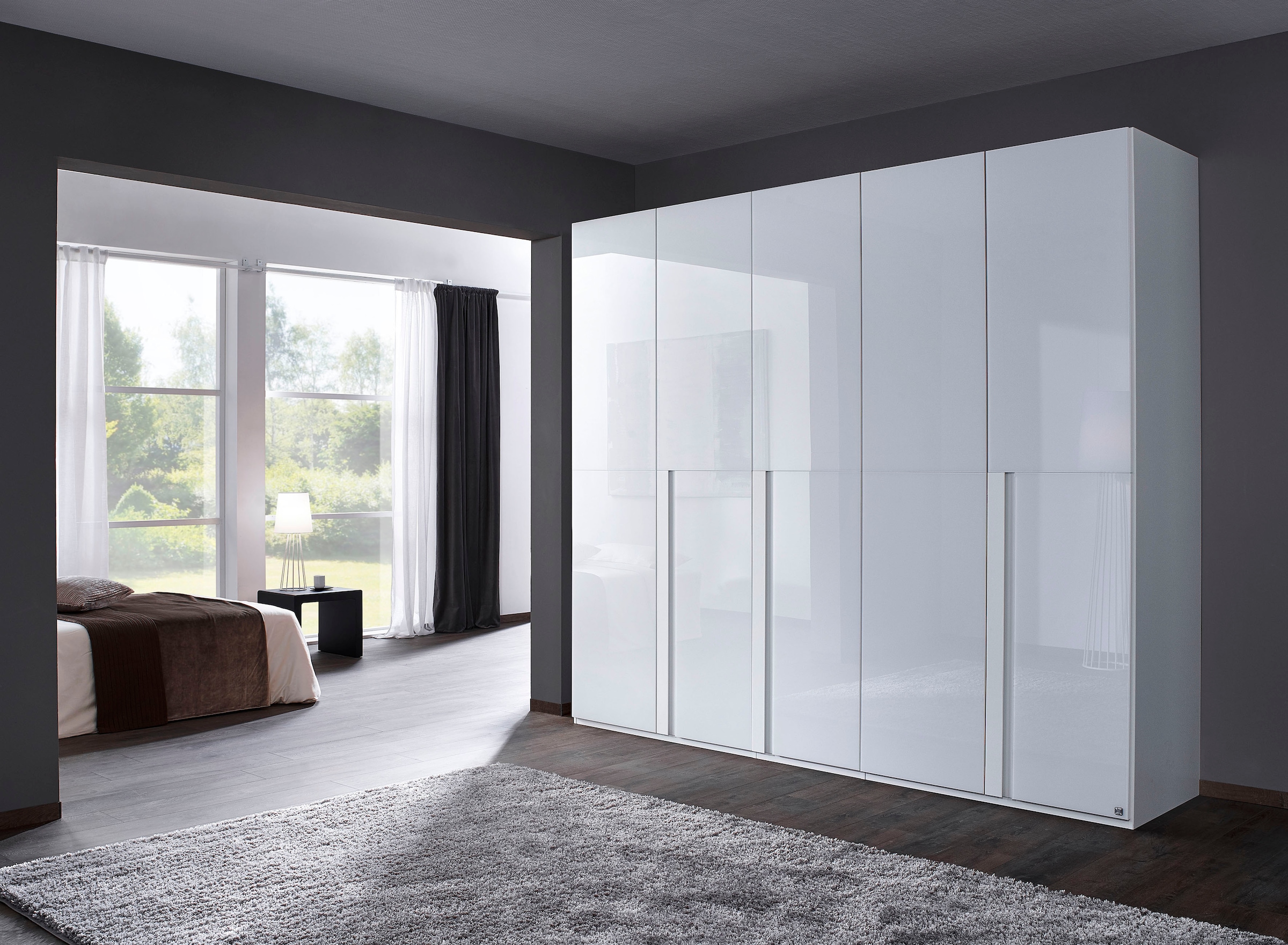 rauch BLACK Drehtürenschrank »Talus«, mit umfangreicher Innenausstattung, wahlweise mit oder ohne Grauspiegel