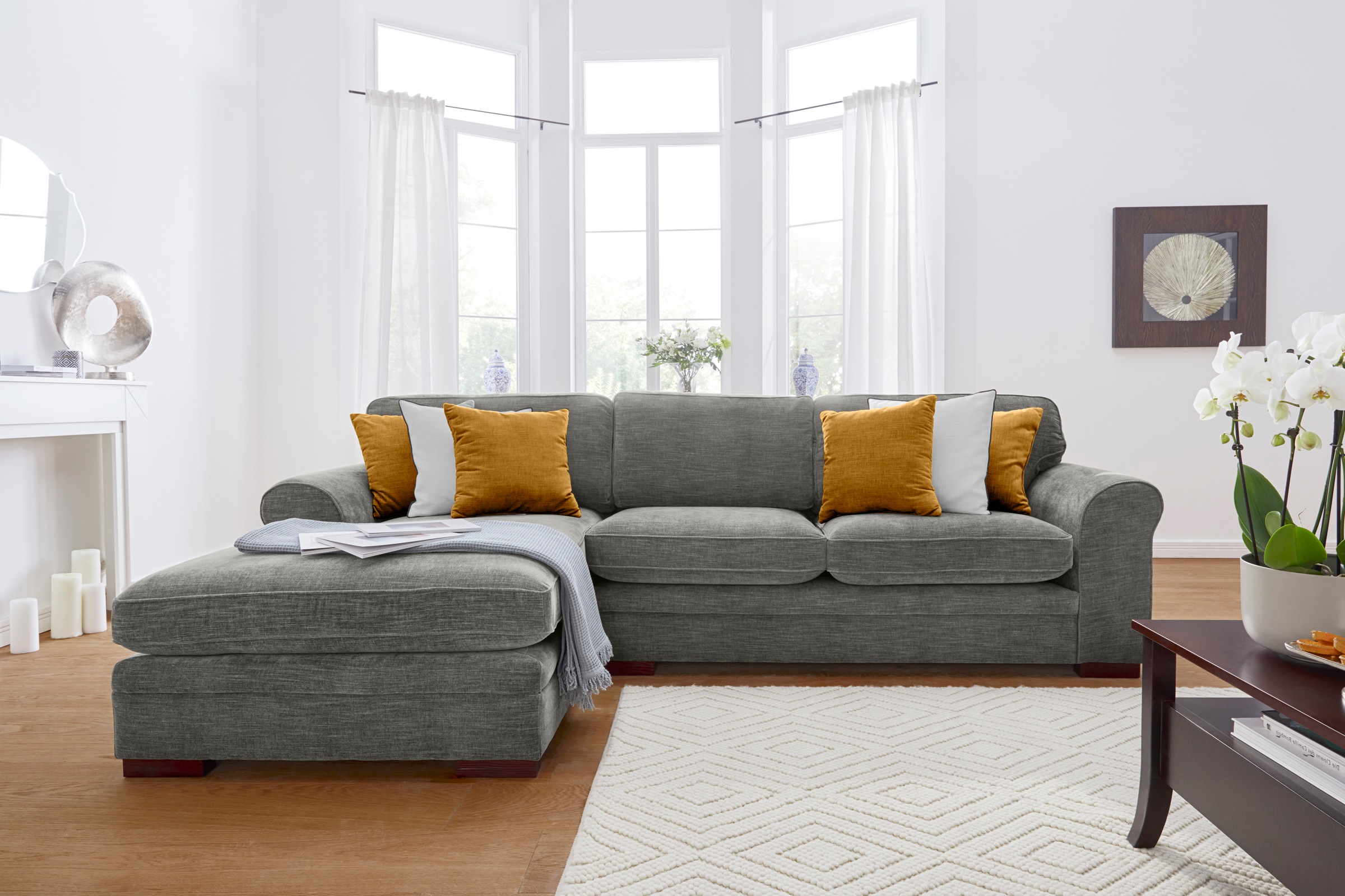 Home affaire Ecksofa »Broughton L-Form«, weicher Sitzkomfort, incl. 4 Zierkissen, Keder