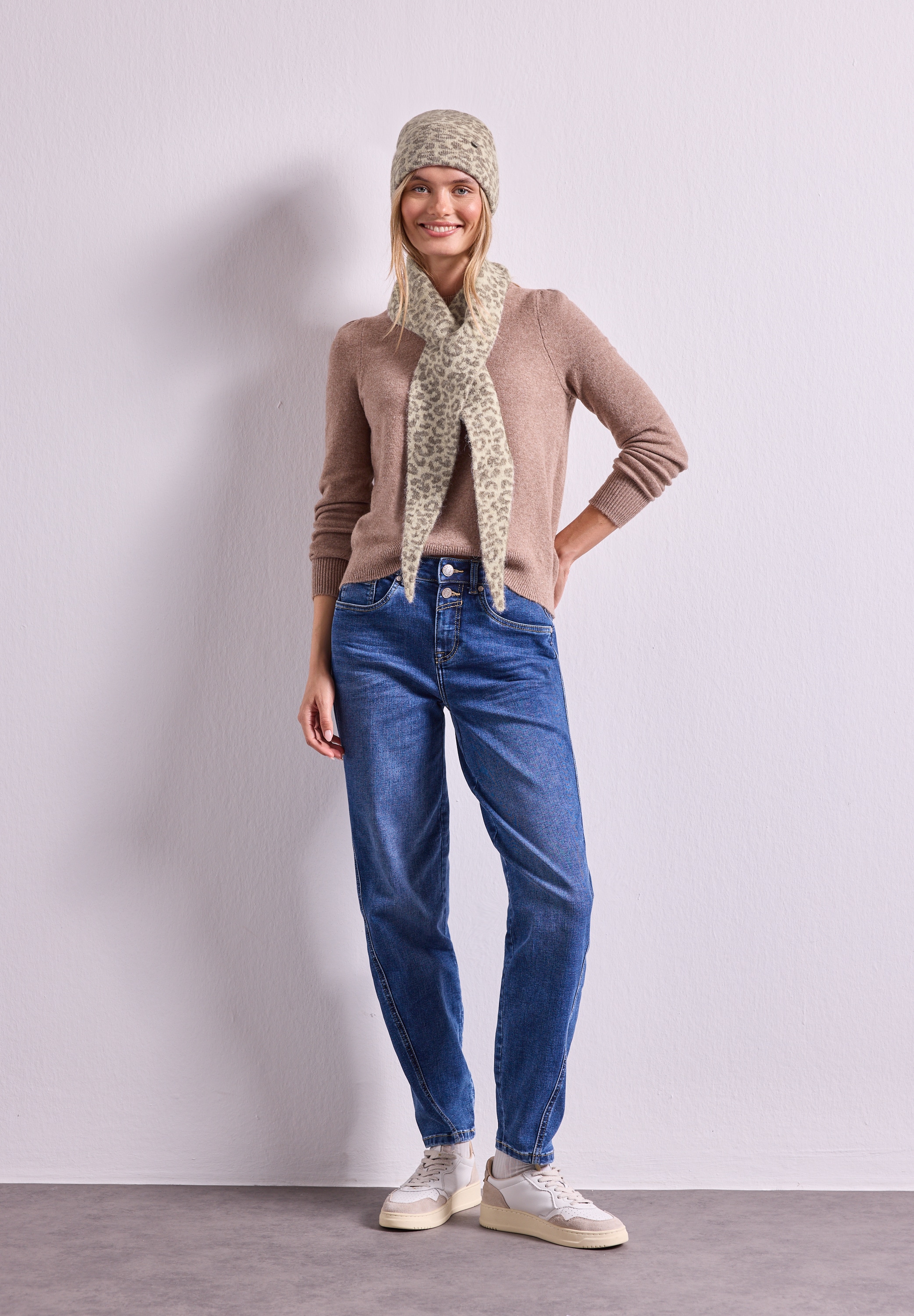 STREET ONE Dreieckstuch Jacquard Dreiecksschal mit Leo-Muster