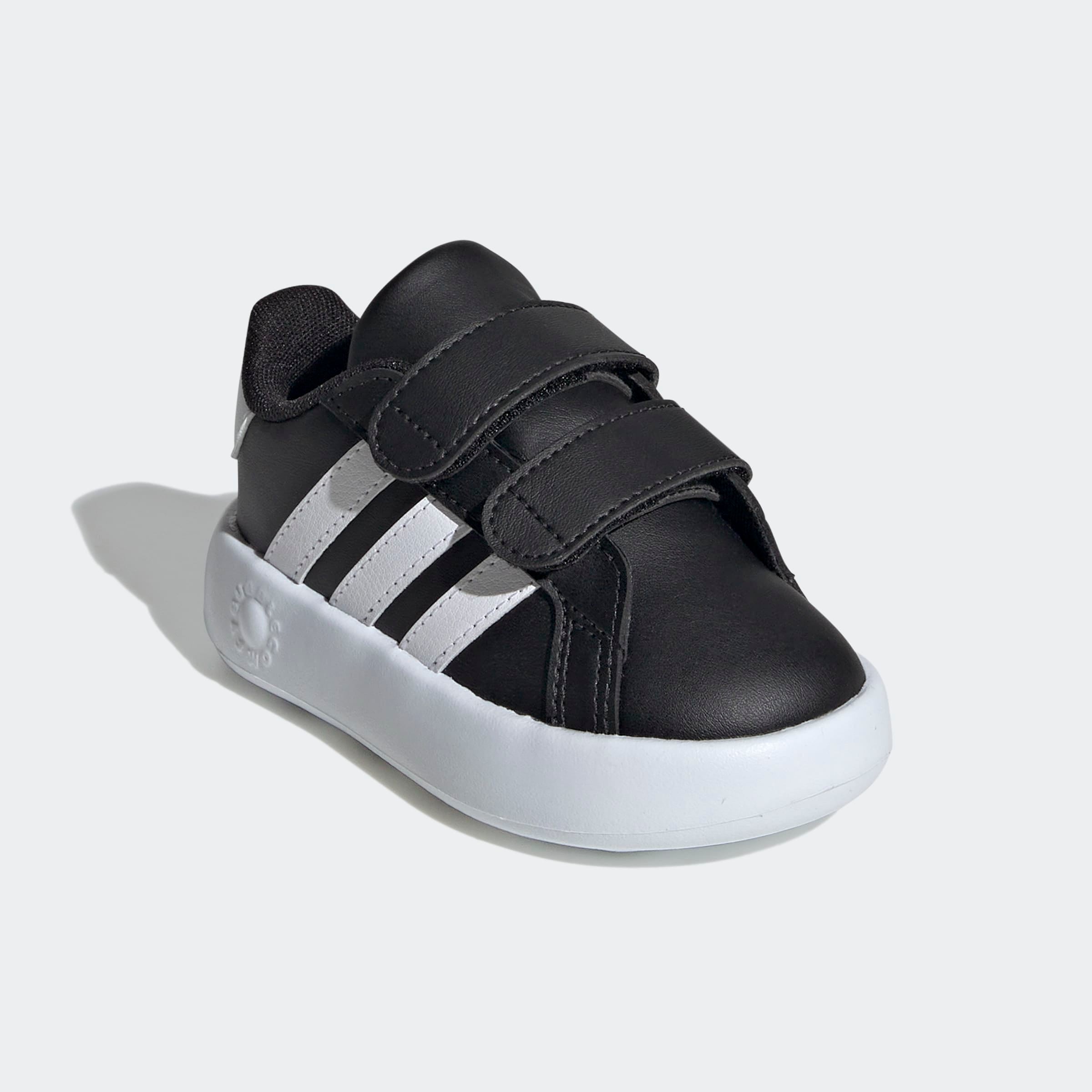 adidas Sportswear Klettschuh »GRAND COURT 2.0 KIDS«, Design auf den Spuren des adidas Superstar, für Kinder