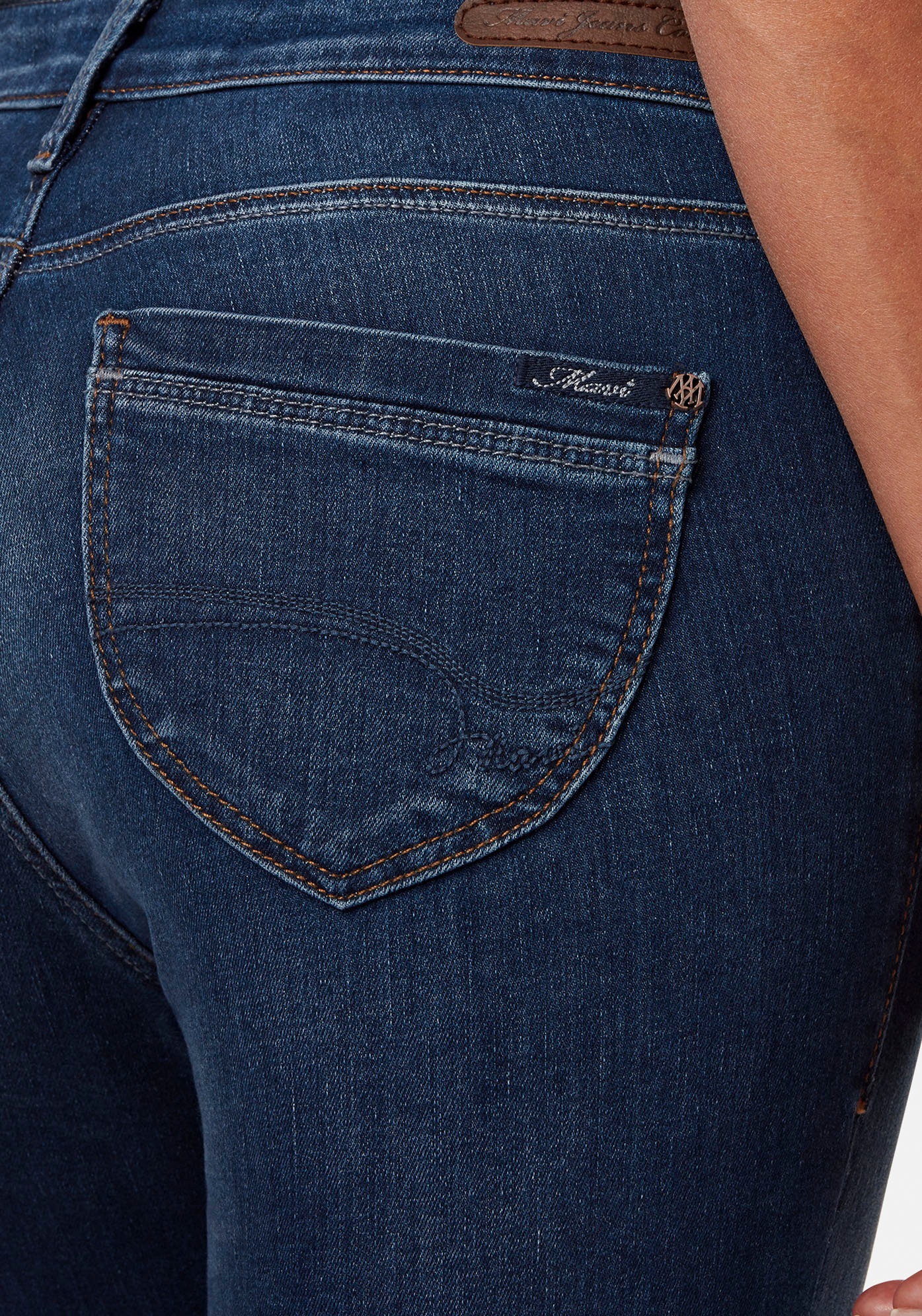 Mavi Slim-fit-Jeans »SOPHIE-MA«, aus angenehm weicher Denimqualität mit hoher Formstabilität