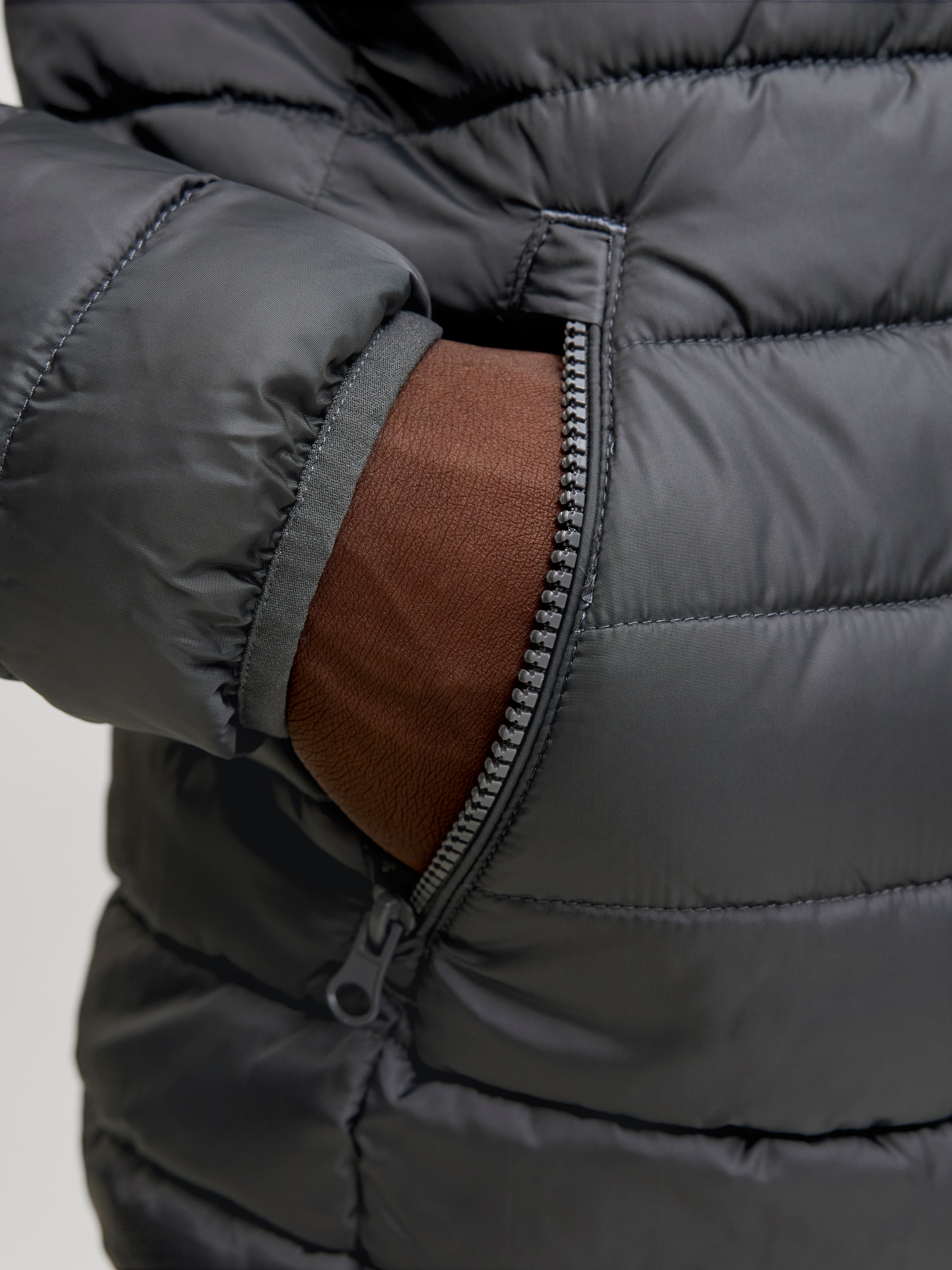 Jack & Jones Steppjacke »JJELVIS LIGHT PUFFER COLLAR« Kunstfaser, regular fit