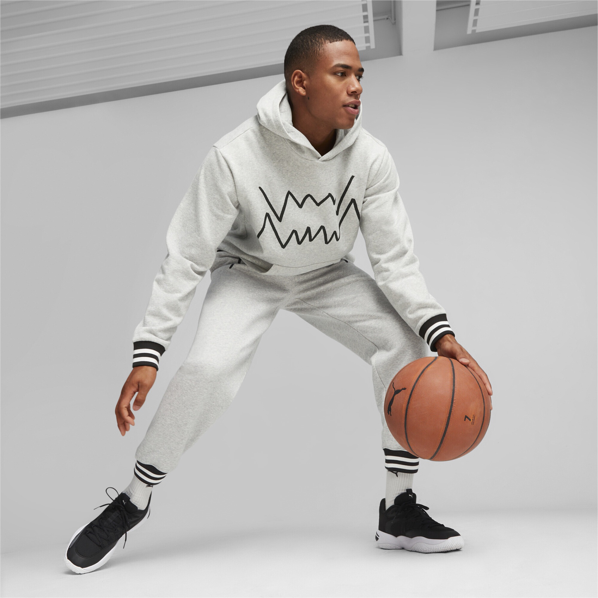 PUMA Hoodie »Franchise Core Basketball Hoodie Herren«