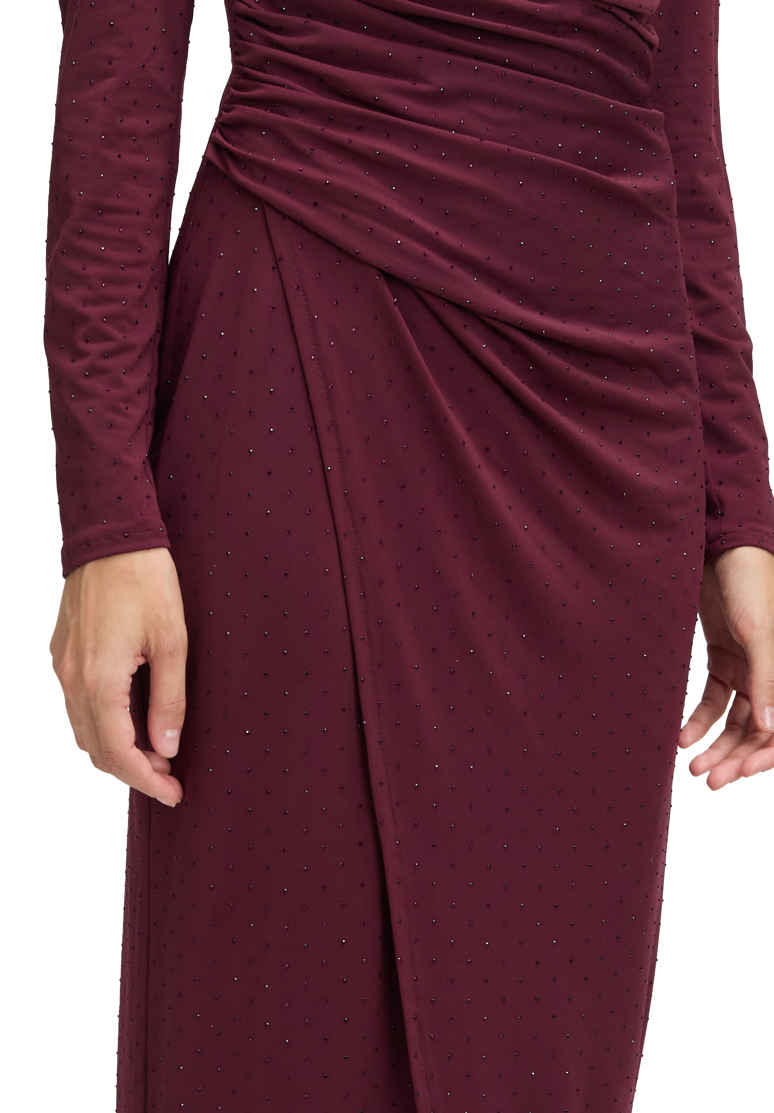 Vera Mont Abendkleid »Vera Mont Damen Abendkleid mit V-Ausschnitt«