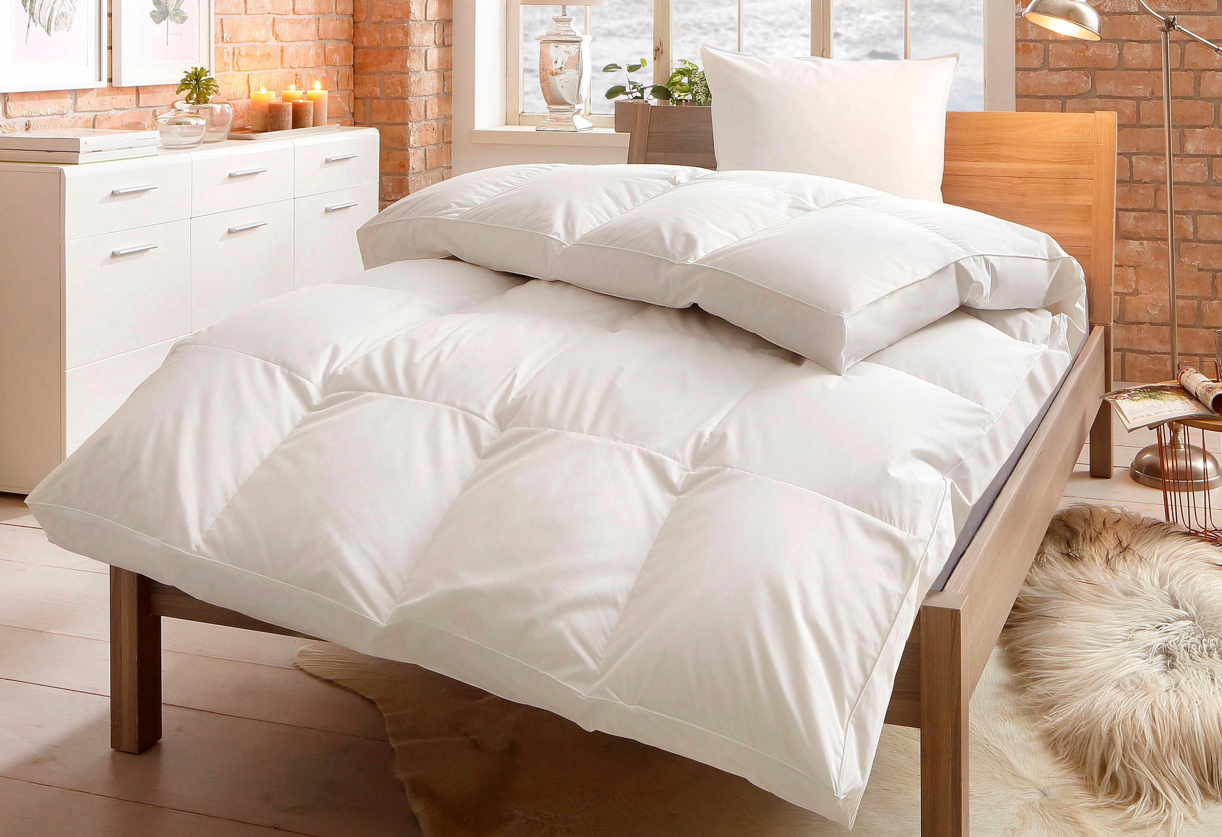 Älgdröm Daunenbettdecke + 3-Kammer-Kopfkissen "Lasse, Bettdecke 135x200 cm, günstig online kaufen