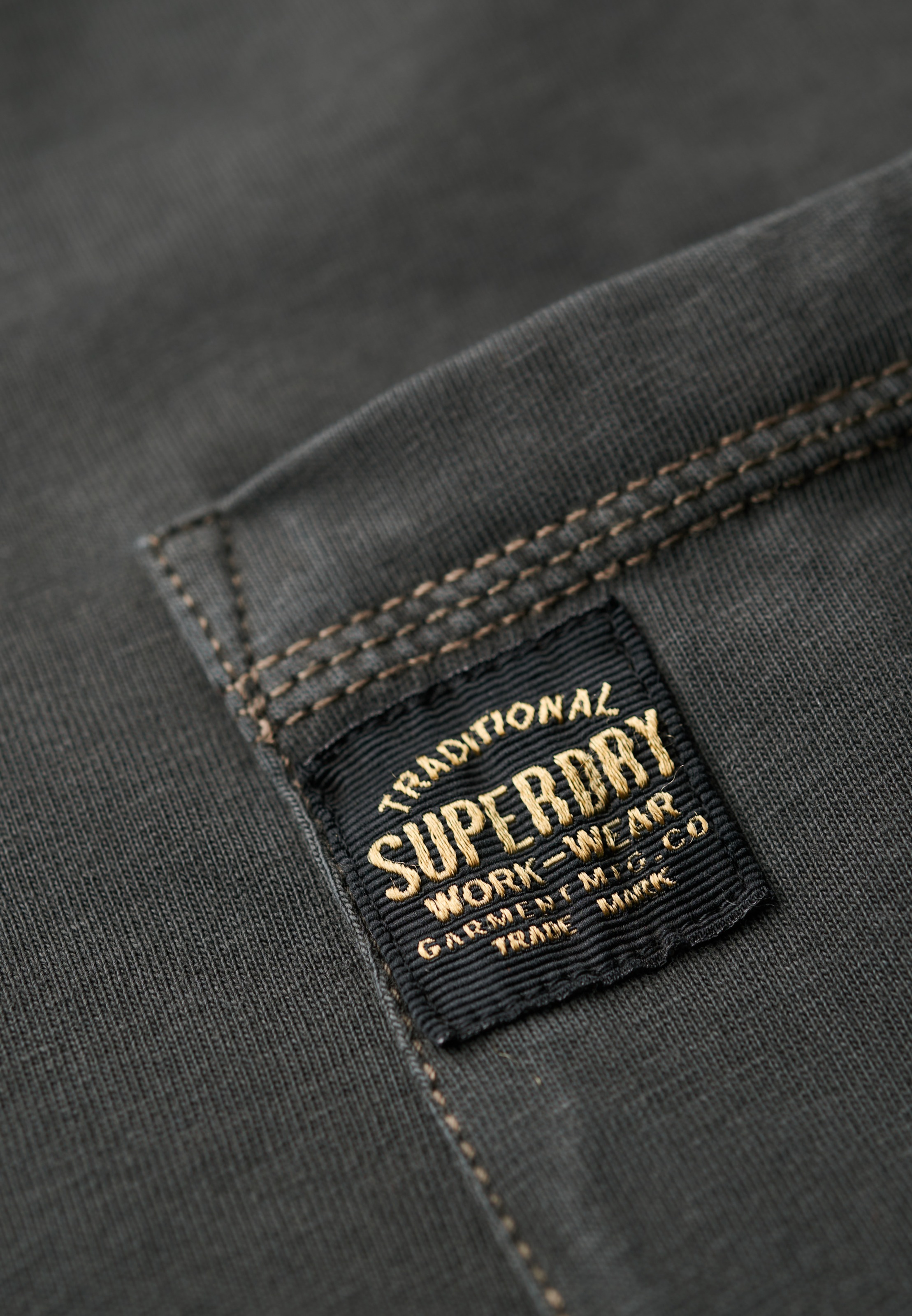 Superdry Rundhalsshirt »CONTRAST STITCH POCKET T-SHIRT«