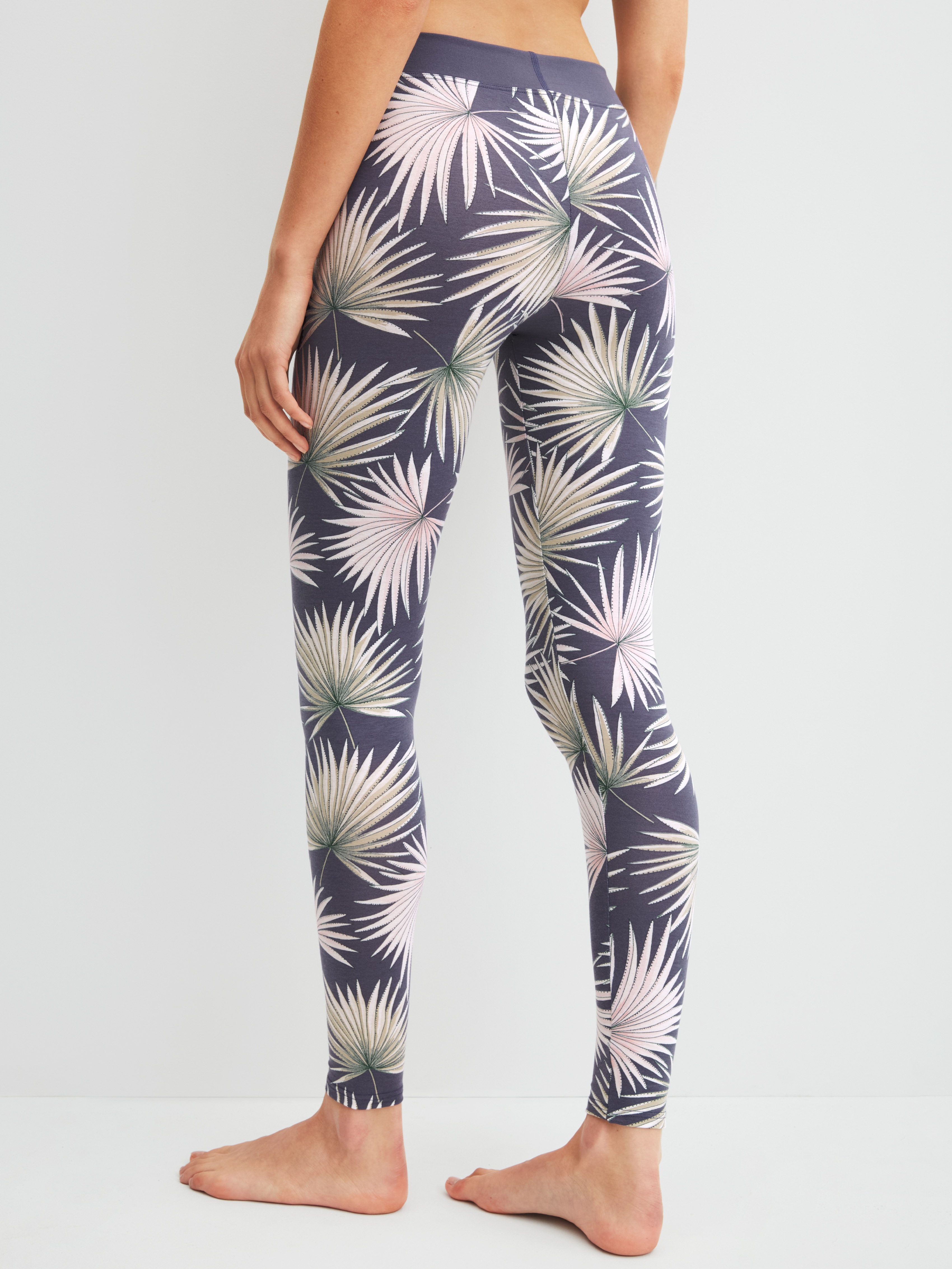 Thumbnail - CALIDA Leggings "Elastic Trend" floraler Print, Baumwollmix, weicher elastischer Bund, bequem