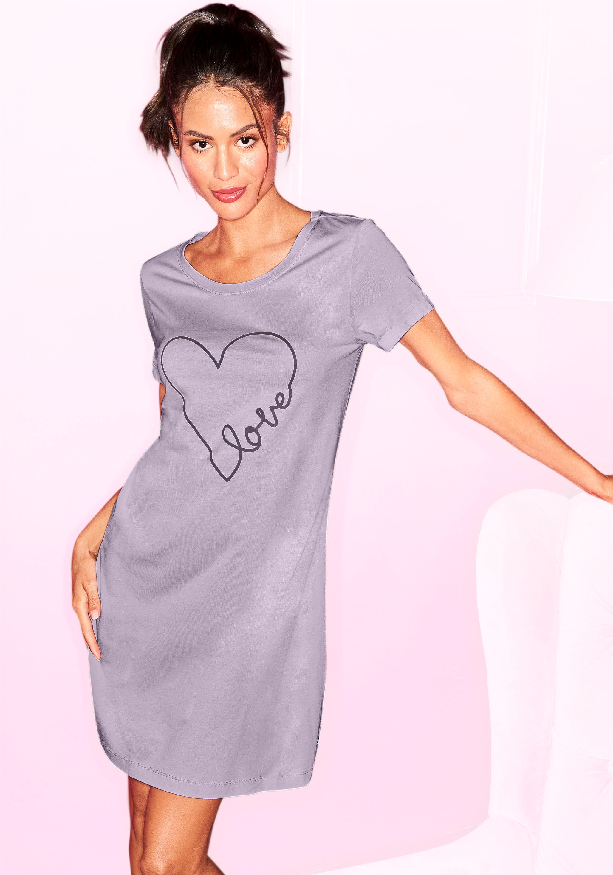 Vivance Dreams Bigshirt 1-teilig, mit Herzchendruck günstig online kaufen