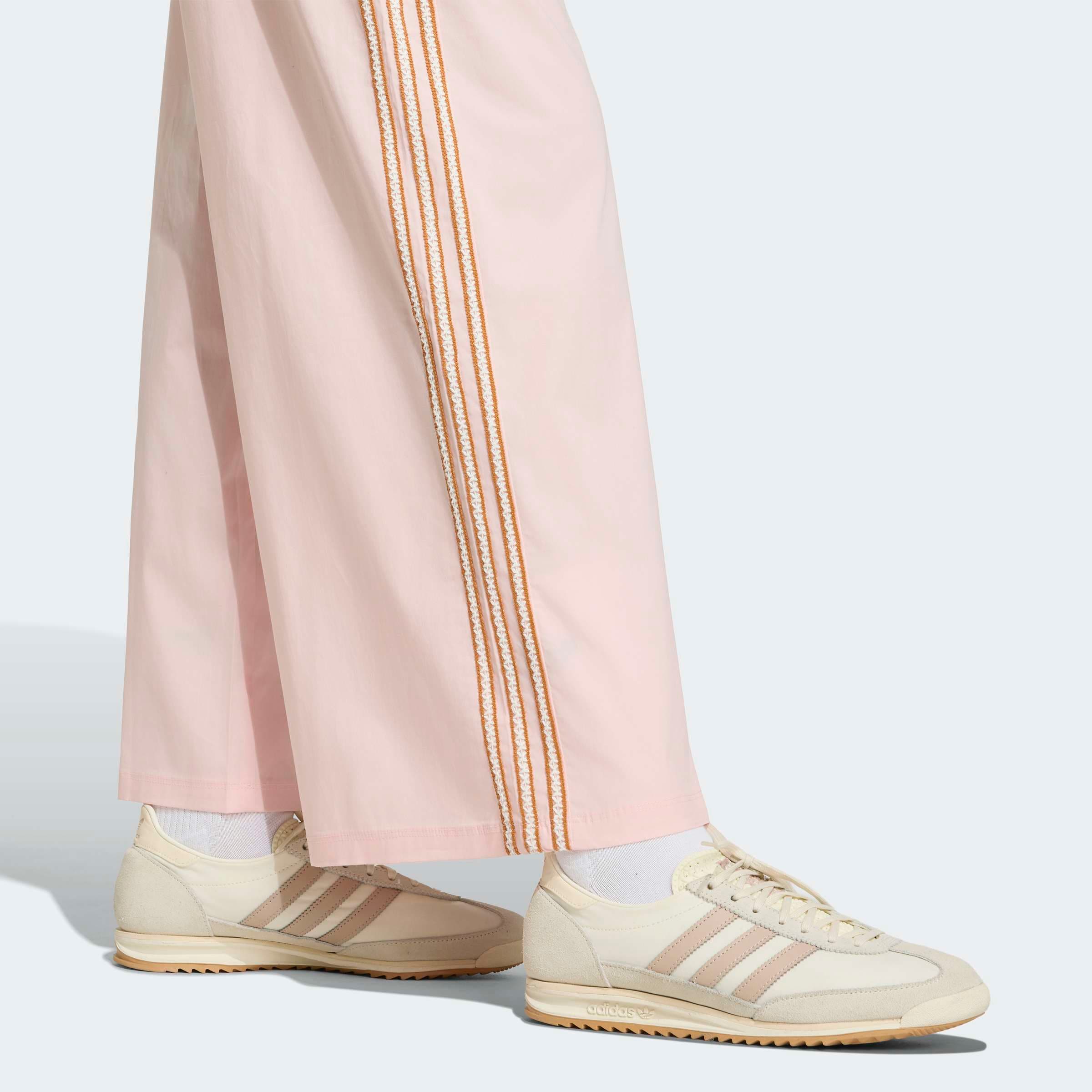 adidas Originals Sporthose »ADIDAS ORIGINALS SUMMER GLOW, WEITES BEIN«  für Erwachsene, mit Gummizug, aus Baumwolle, normal-weite Passform