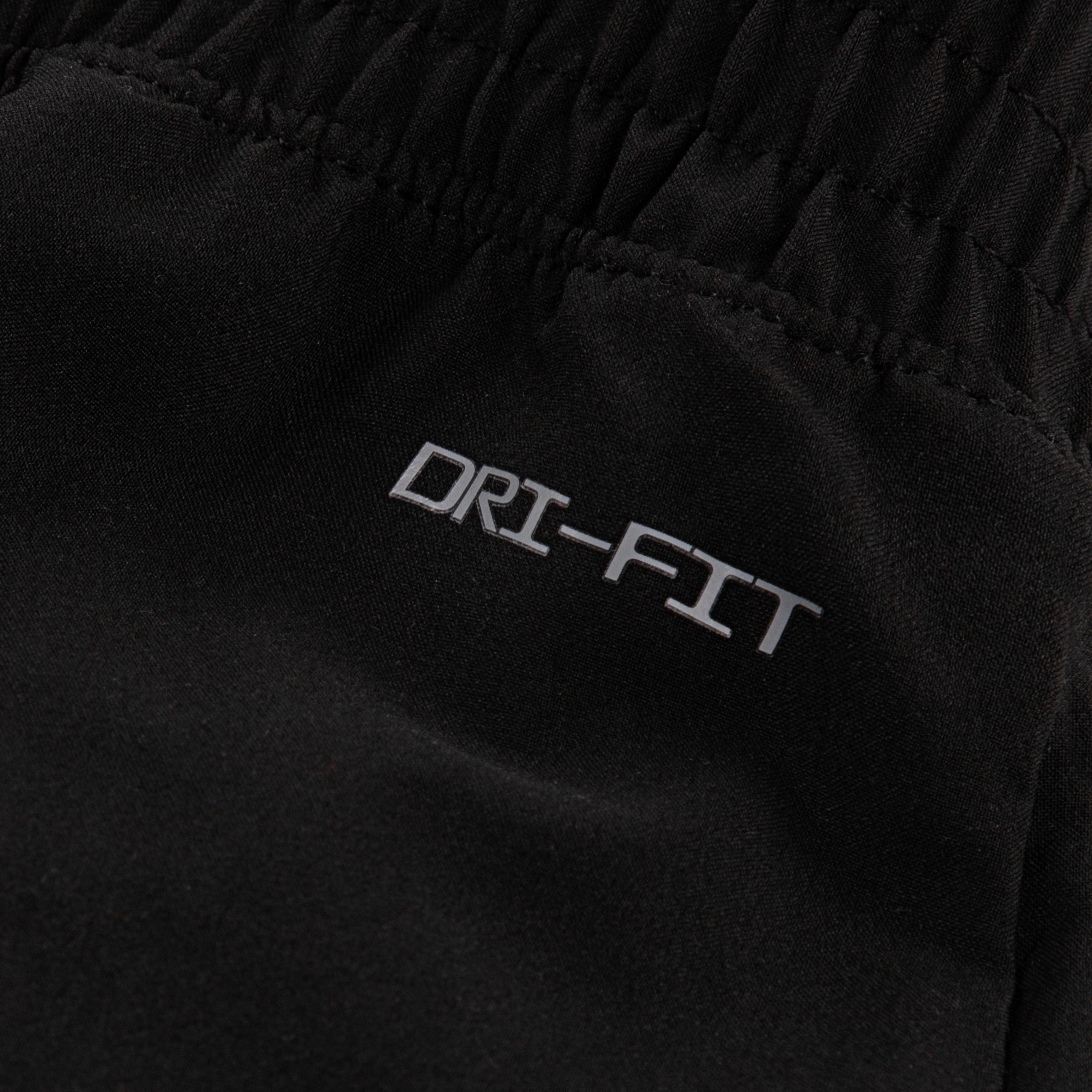 Nike Sportswear Shorts »NKG G NK DF ONE WVN HR SHORT«  für Kinder, aus Polyester, elastisch, pflegeleicht