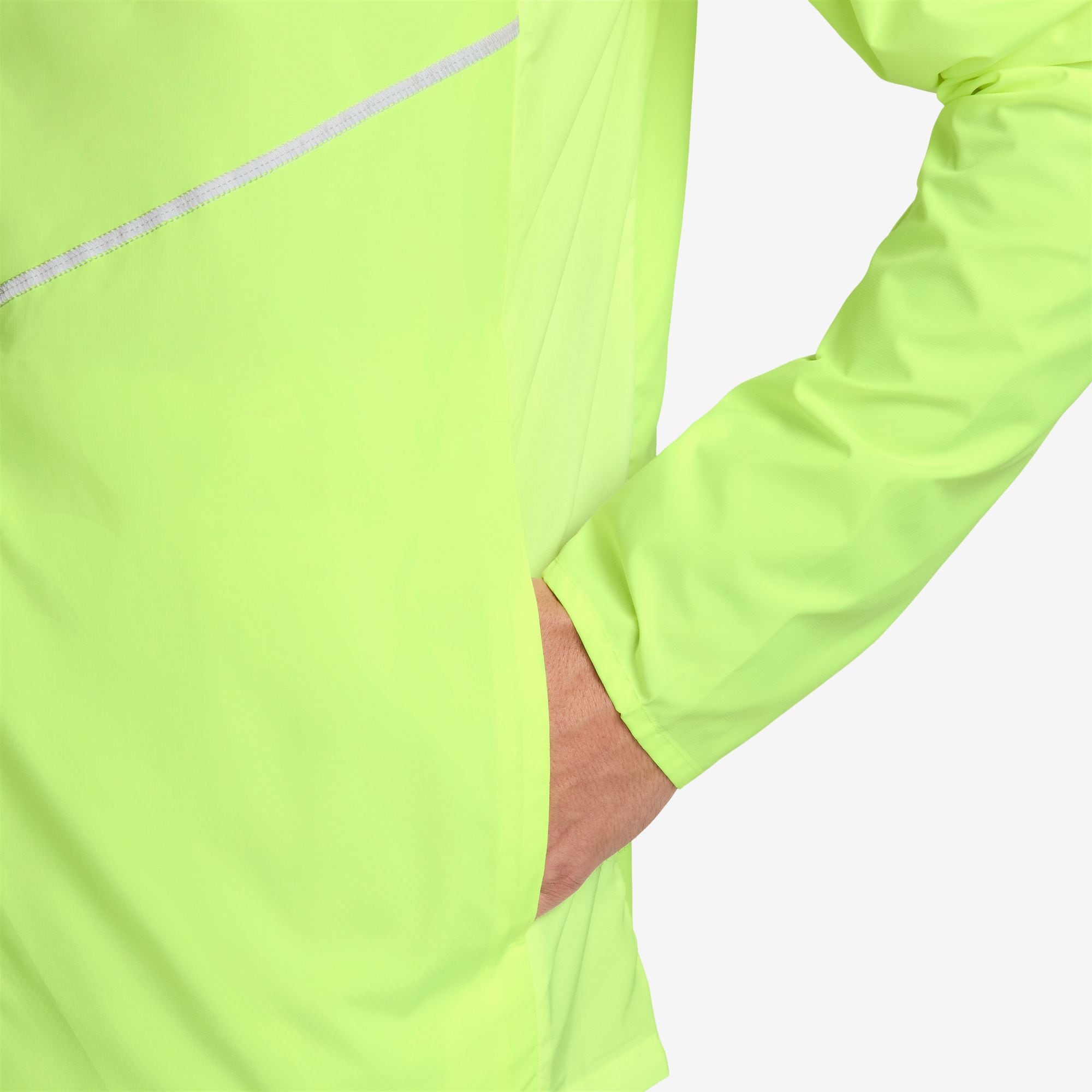 Nike Laufjacke »M NK UV RPL MILER JKT« mit Reißverschluss, wasserabweisend, windabweisend, atmungsaktiv