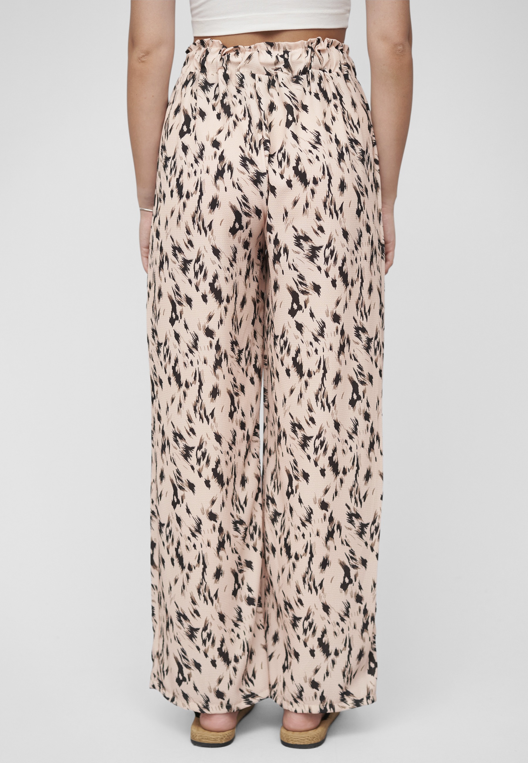 CLOUD 5IVE Stoffhose »CLOUD 5IVE Summer Crepe-Pants with animal print«