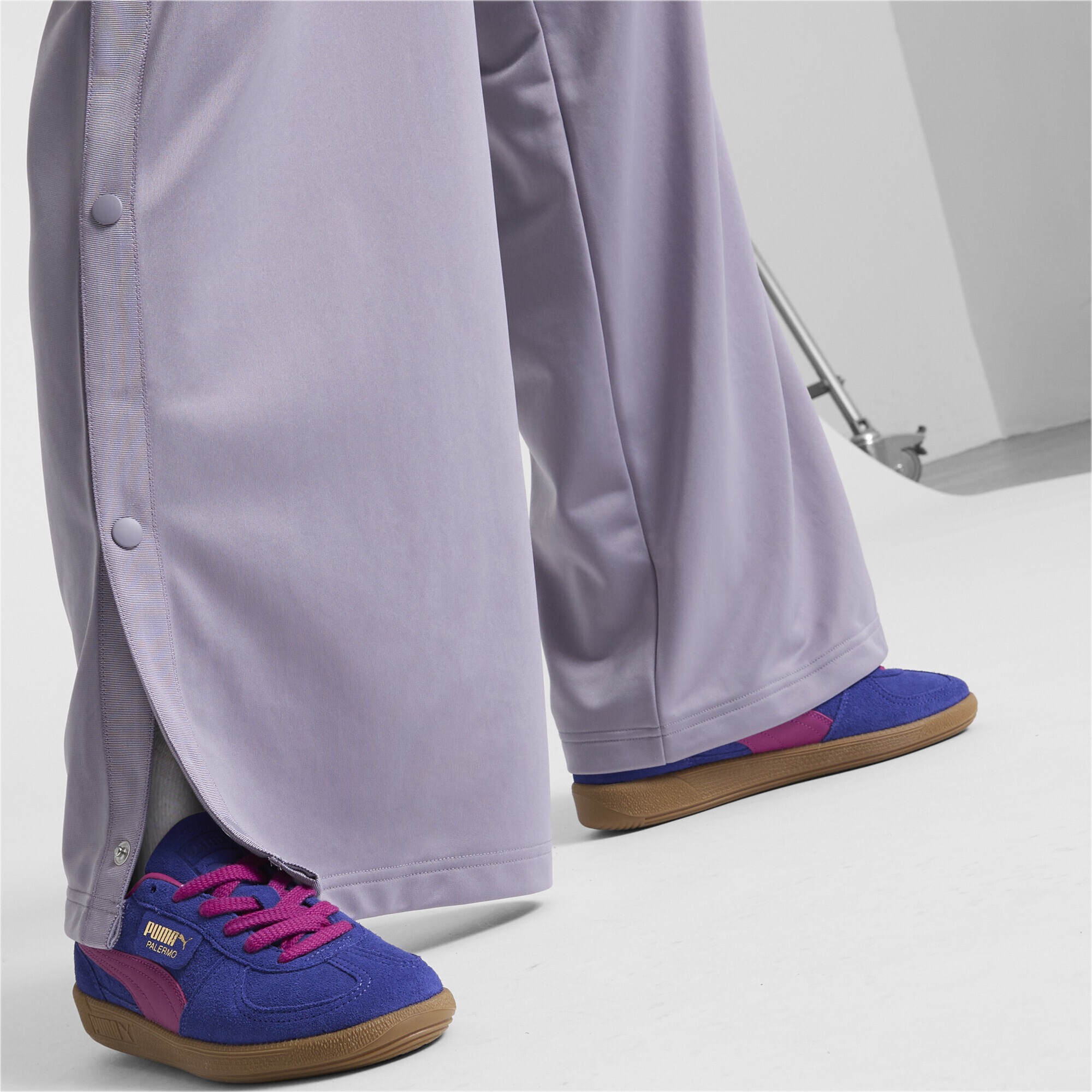 PUMA Sporthose »CLASSICS Popper Hose Damen«