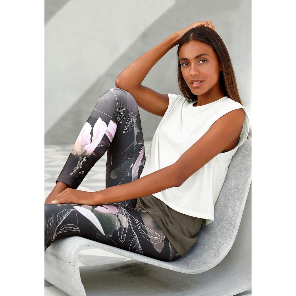 LASCANA ACTIVE Leggings »Tropical«, mit abstraktem Blumenprint, Loungewear