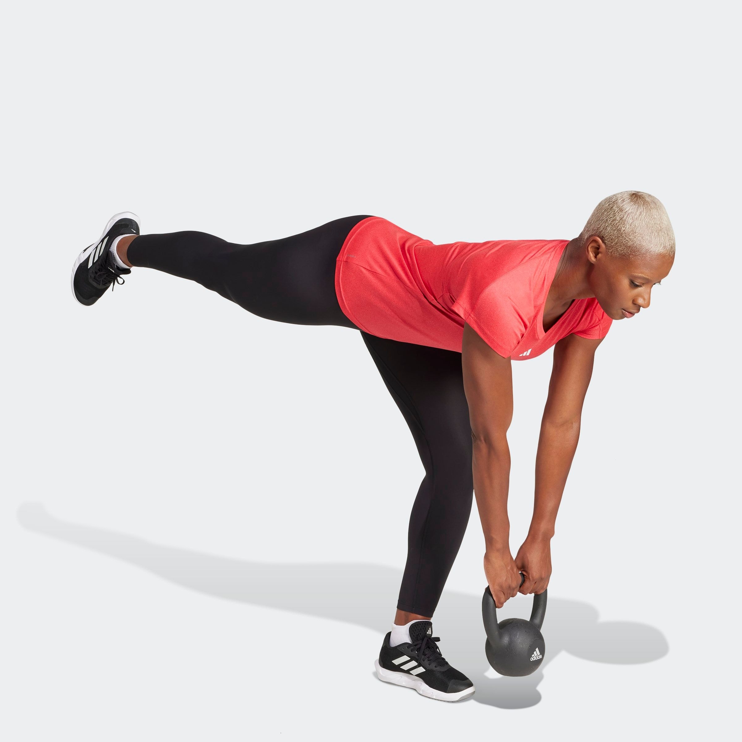 adidas Performance T-Shirt »TR-ES MIN T«, Trainingsshirt, feuchtigkeitsabsorbierend mit V Ausschnitt