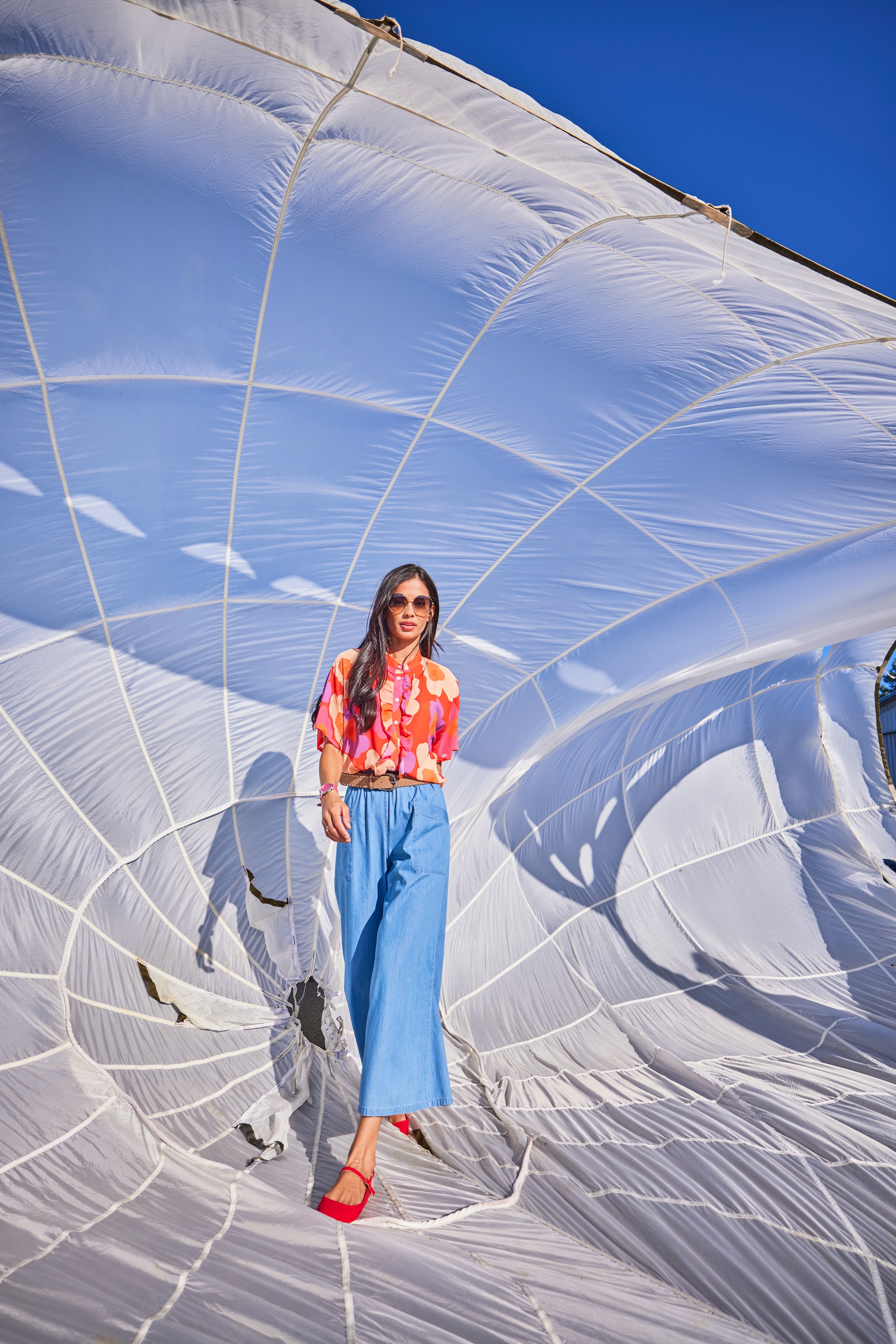 Aniston SELECTED Chiffonbluse kleiner Stehkragen und längs verlaufende Volants - NEUE KOLLEKTION