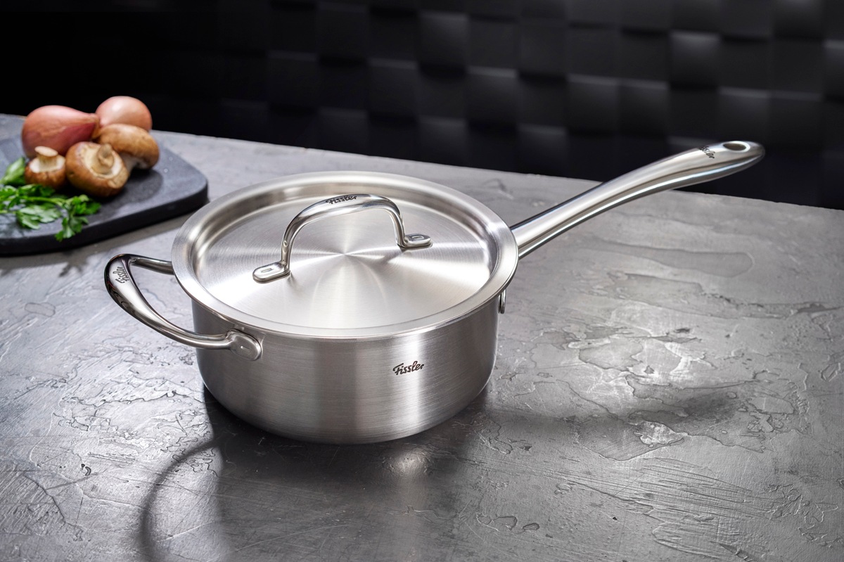 Fissler Kasserolle »M5 Pro-Ply Stielkasserolle  mit Metalldeckel« 1 tlg. Edelstahl 18/10