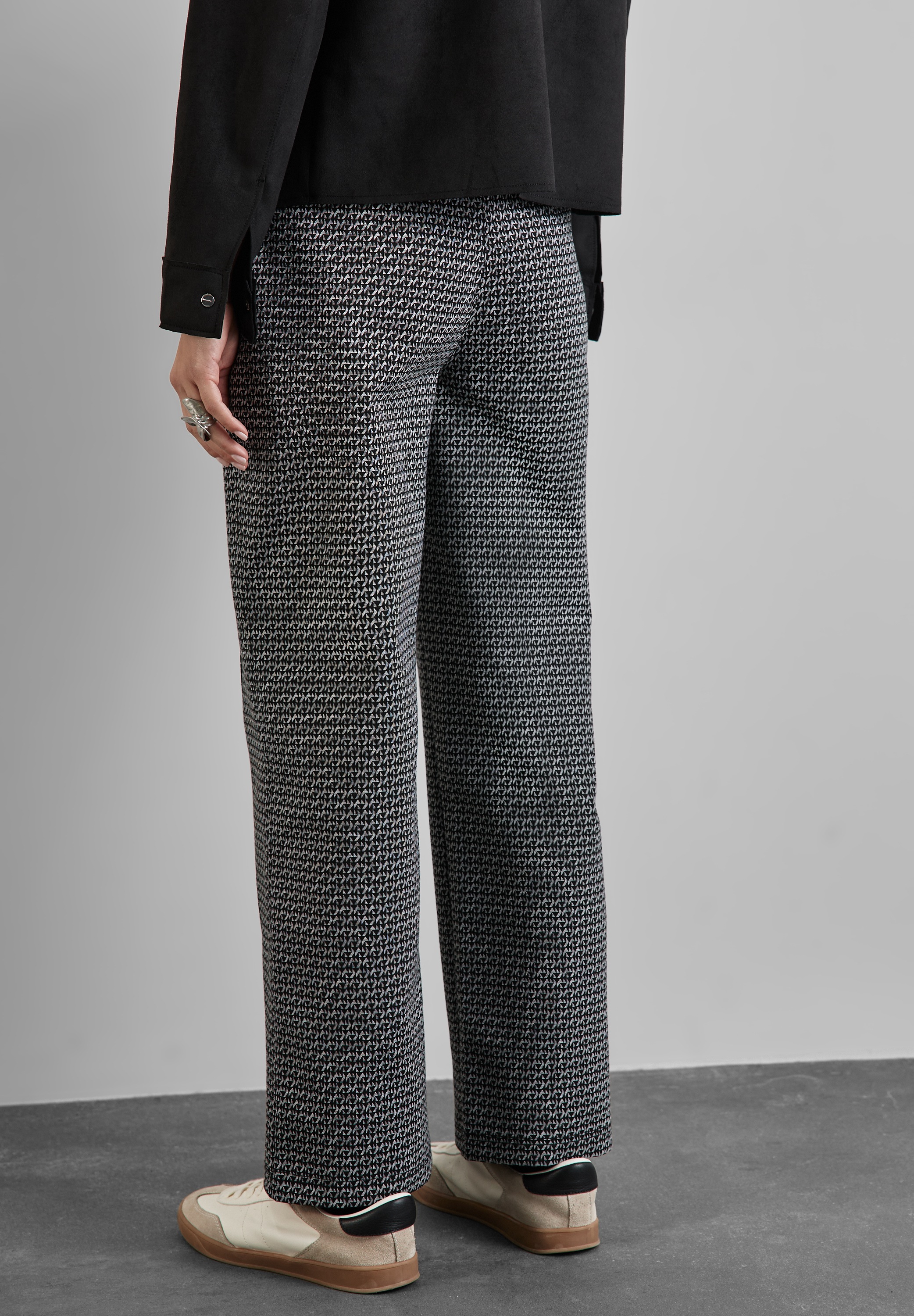 STREET ONE Stoffhose, High Waist