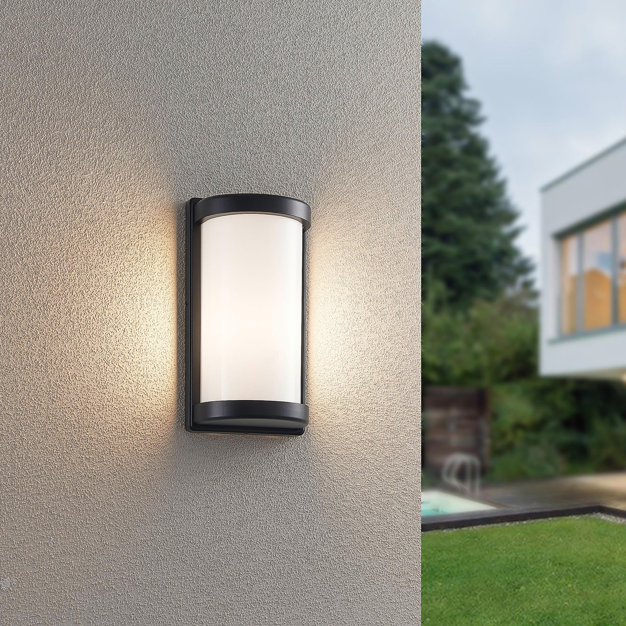 REALITY Leuchten Außen-Wandleuchte "PUELO, Outdoor Wandlampe Hauswand Fassade Garten, exkl 1x E27 max 10W" E27 1 Stk. warmweiß - kaltweiß halbrunde Aussen Wandlampe aus Aluminium, IP44, Höhe 26cm Breite 14 cm